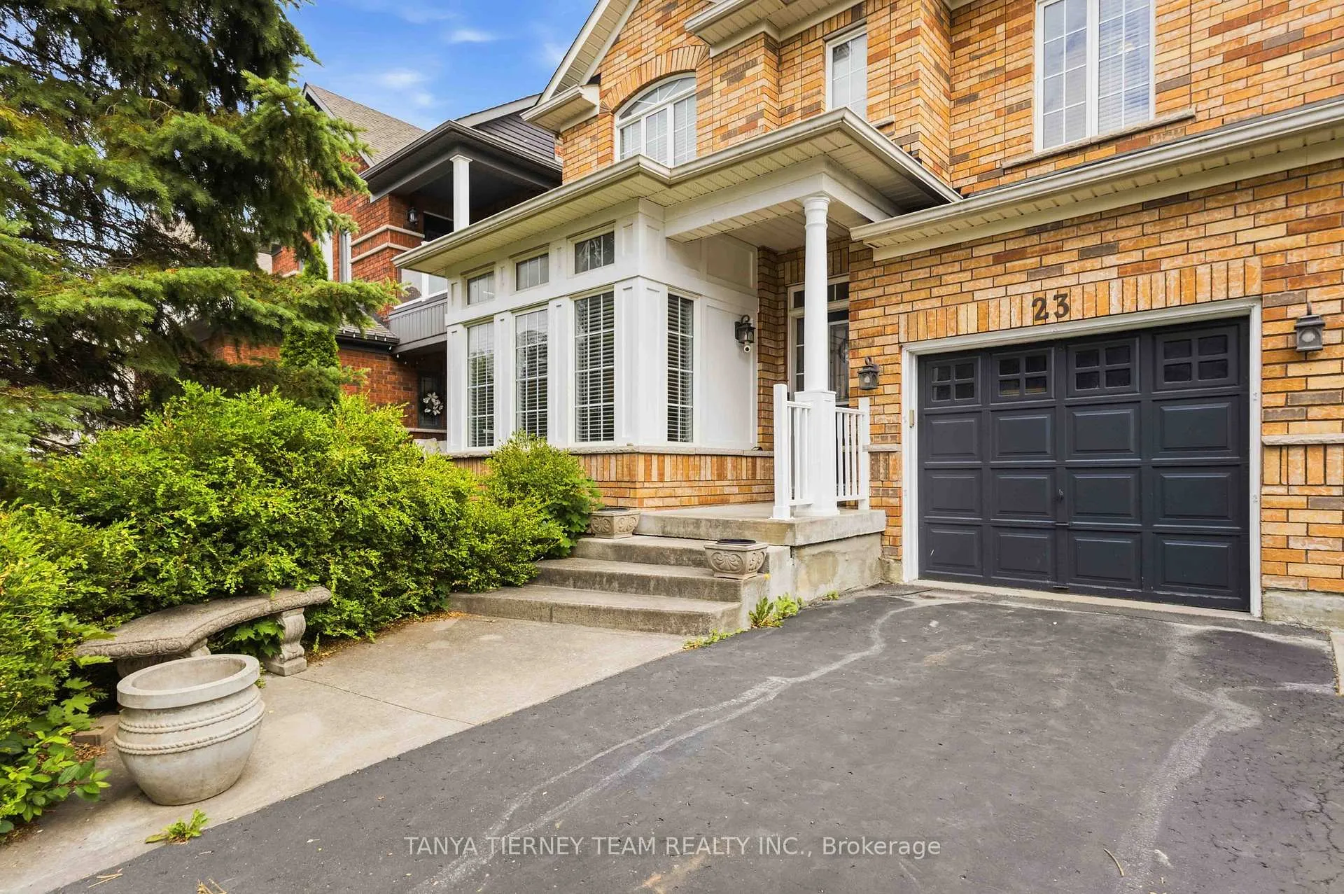 Photo 3 of 23 Cody Avenue, Whitby, Brooklin — HOMEH