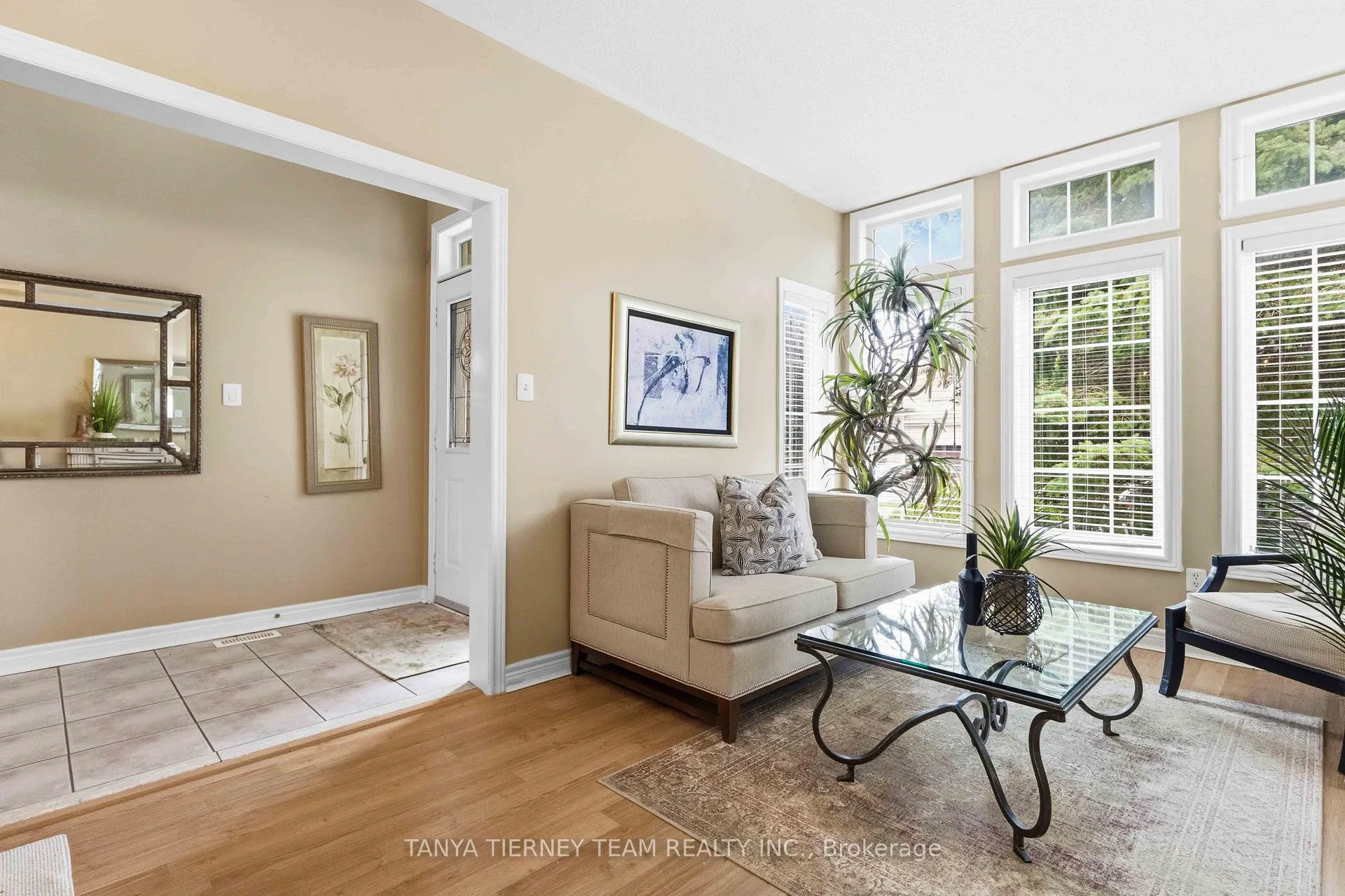Photo 9 of 23 Cody Avenue, Whitby, Brooklin — HOMEH