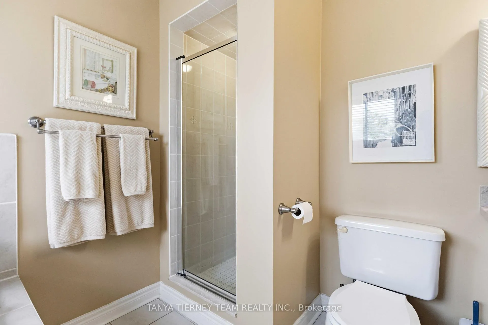 Photo 36 of 23 Cody Avenue, Whitby, Brooklin — HOMEH