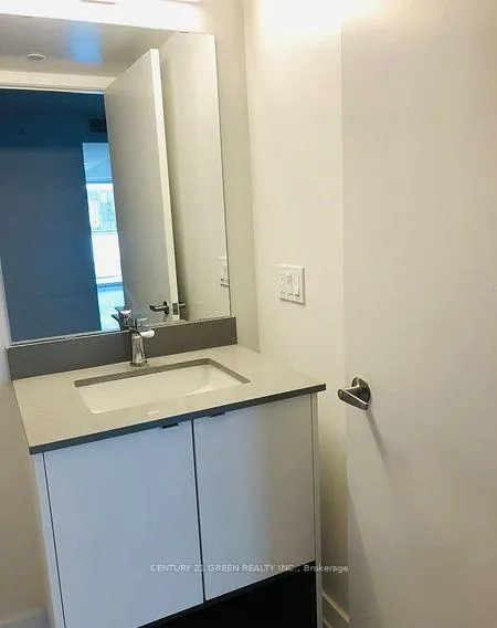 Photo 11 of Unit B328, 1119 Cooke Boulevard, Burlington, LaSalle — HOMEH