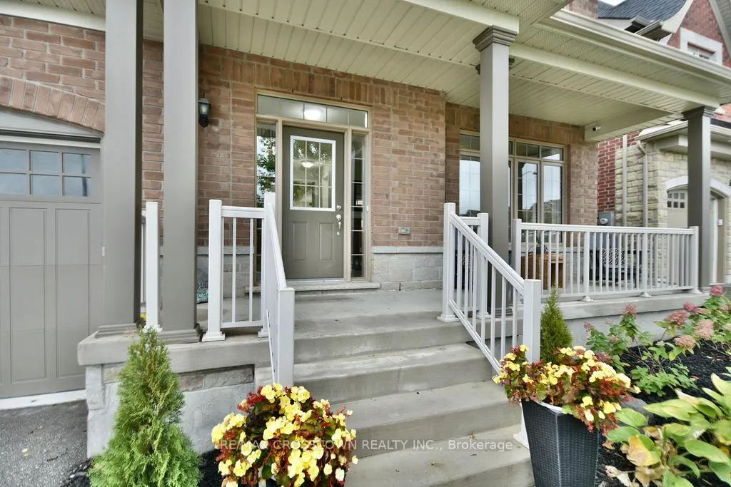 Photo 3 of 16 Daly Court, Springwater, Minesing — HOMEH