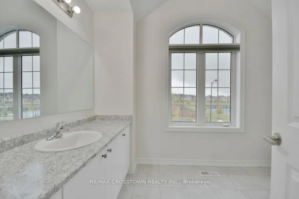 Photo 27 of 16 Daly Court, Springwater, Minesing — HOMEH