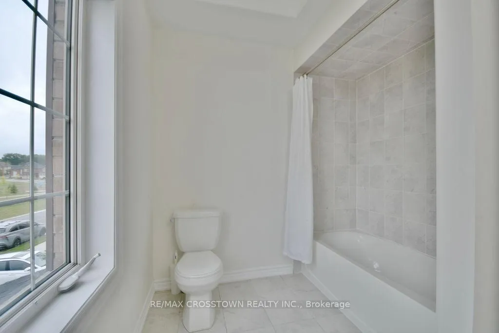 Photo 28 of 16 Daly Court, Springwater, Minesing — HOMEH