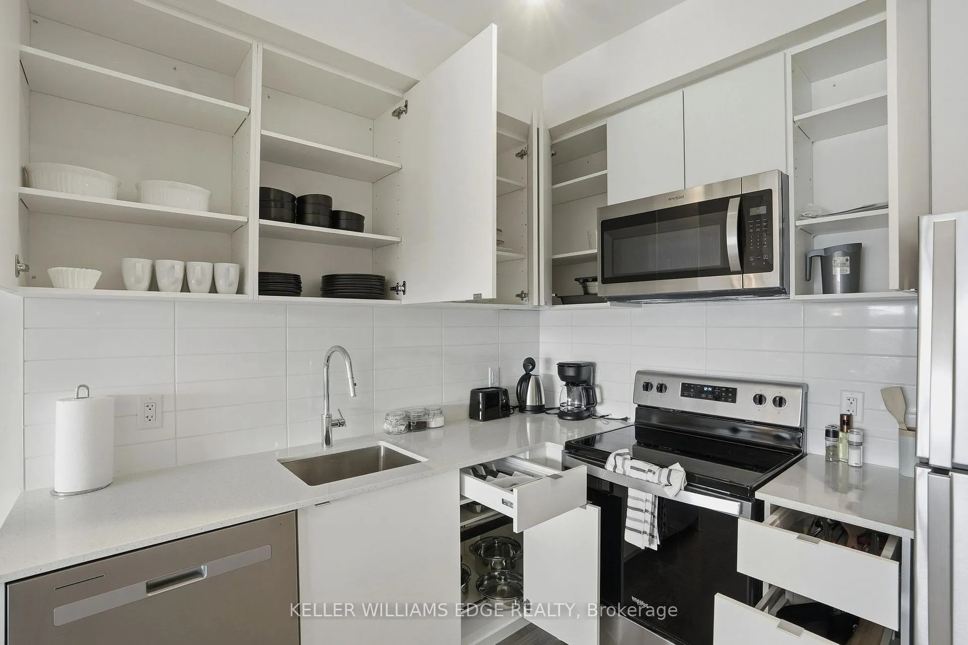 Photo 15 of 16 E Chester Avenue, St. Catharines, E. Chester — HOMEH