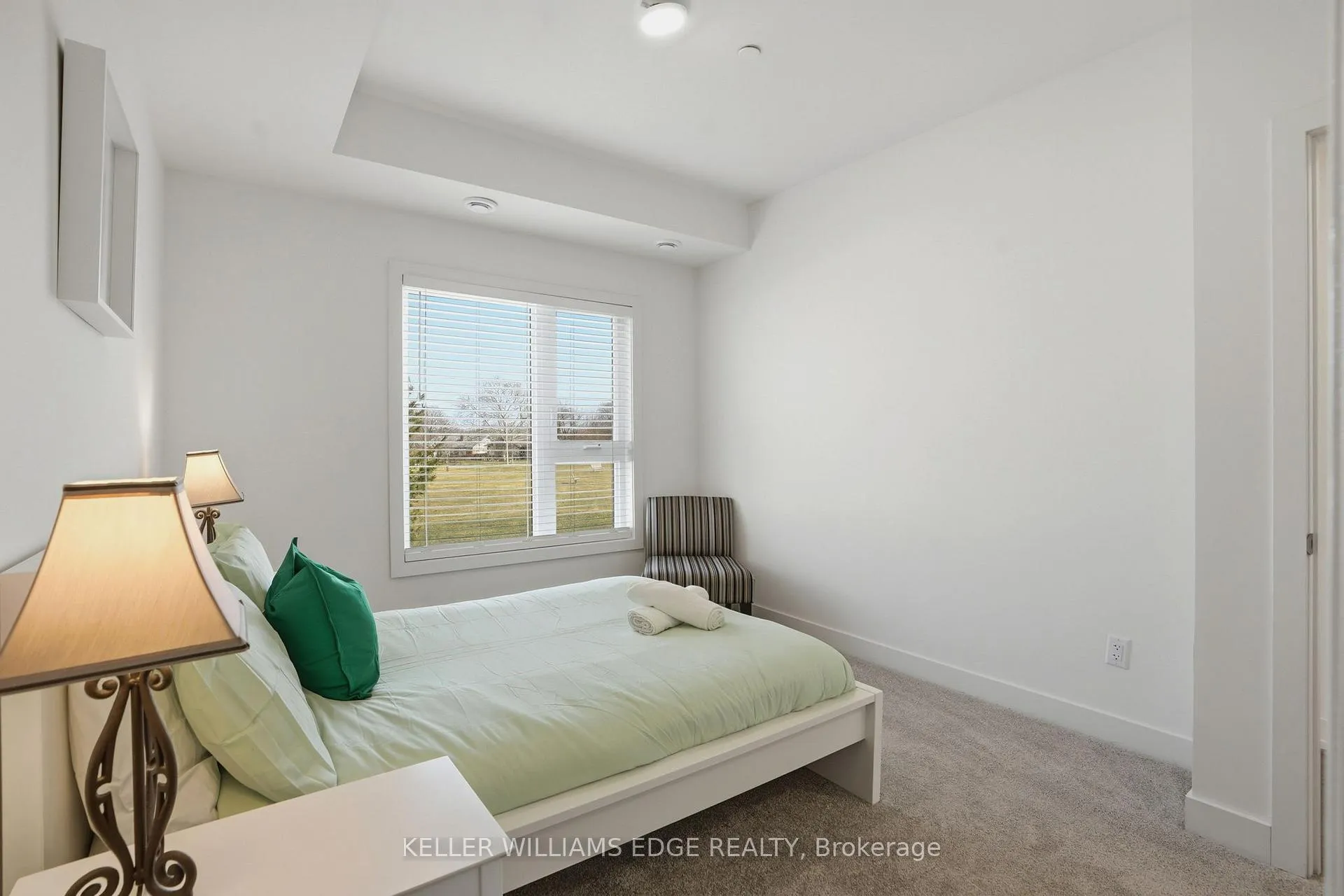Photo 26 of 16 E Chester Avenue, St. Catharines, E. Chester — HOMEH