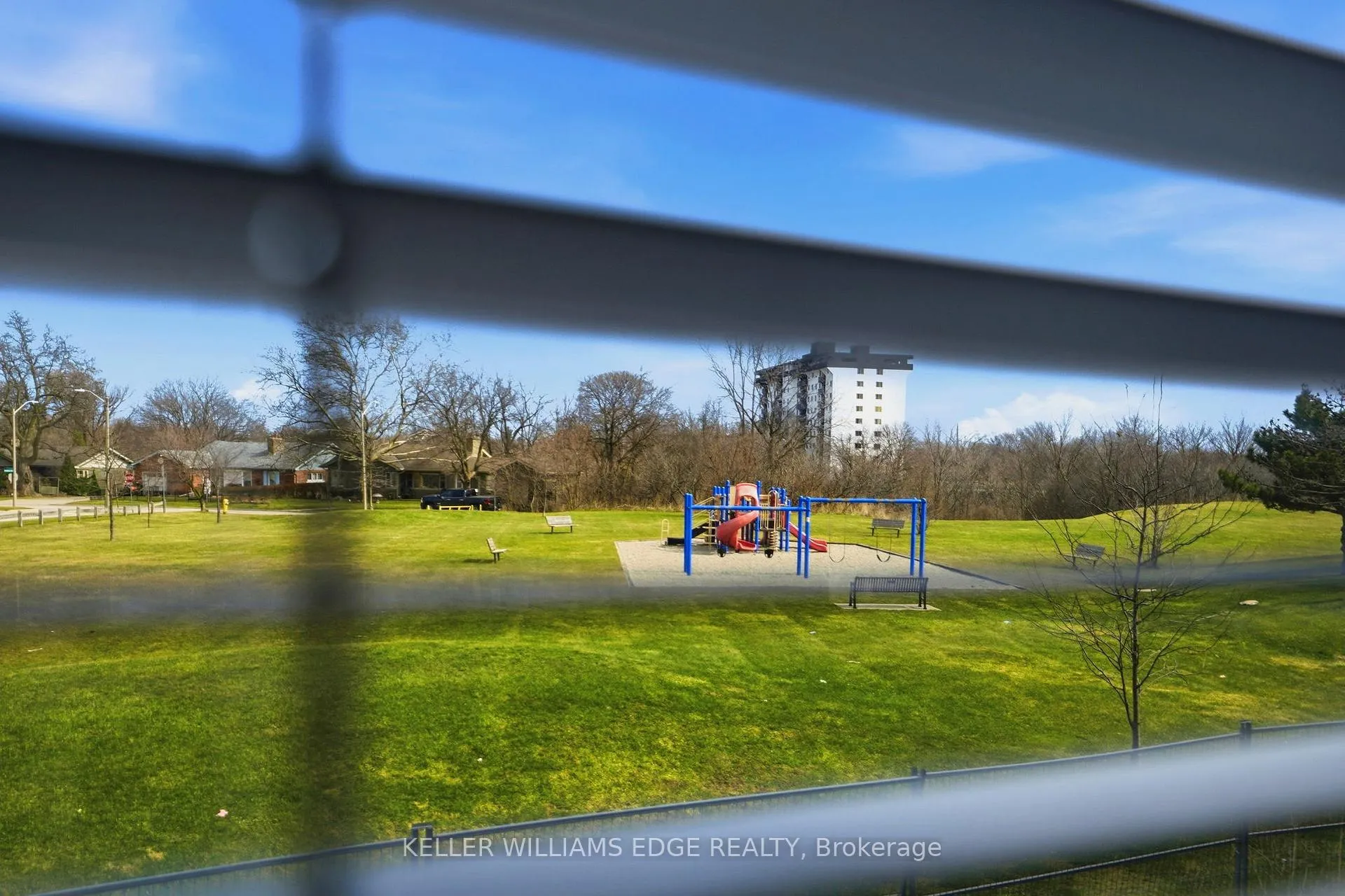 Photo 39 of 16 E Chester Avenue, St. Catharines, E. Chester — HOMEH