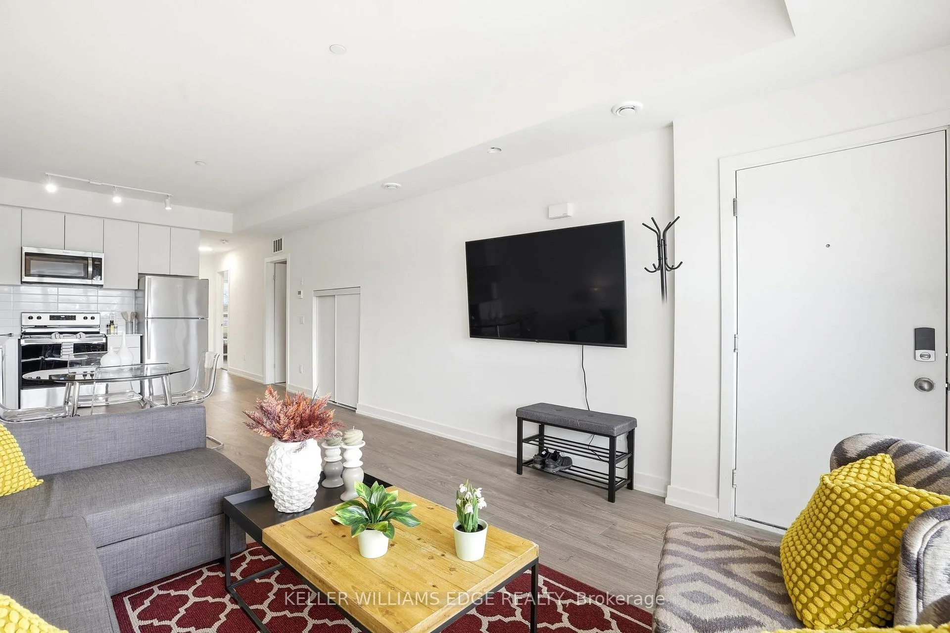 Photo 45 of 16 E Chester Avenue, St. Catharines, E. Chester — HOMEH
