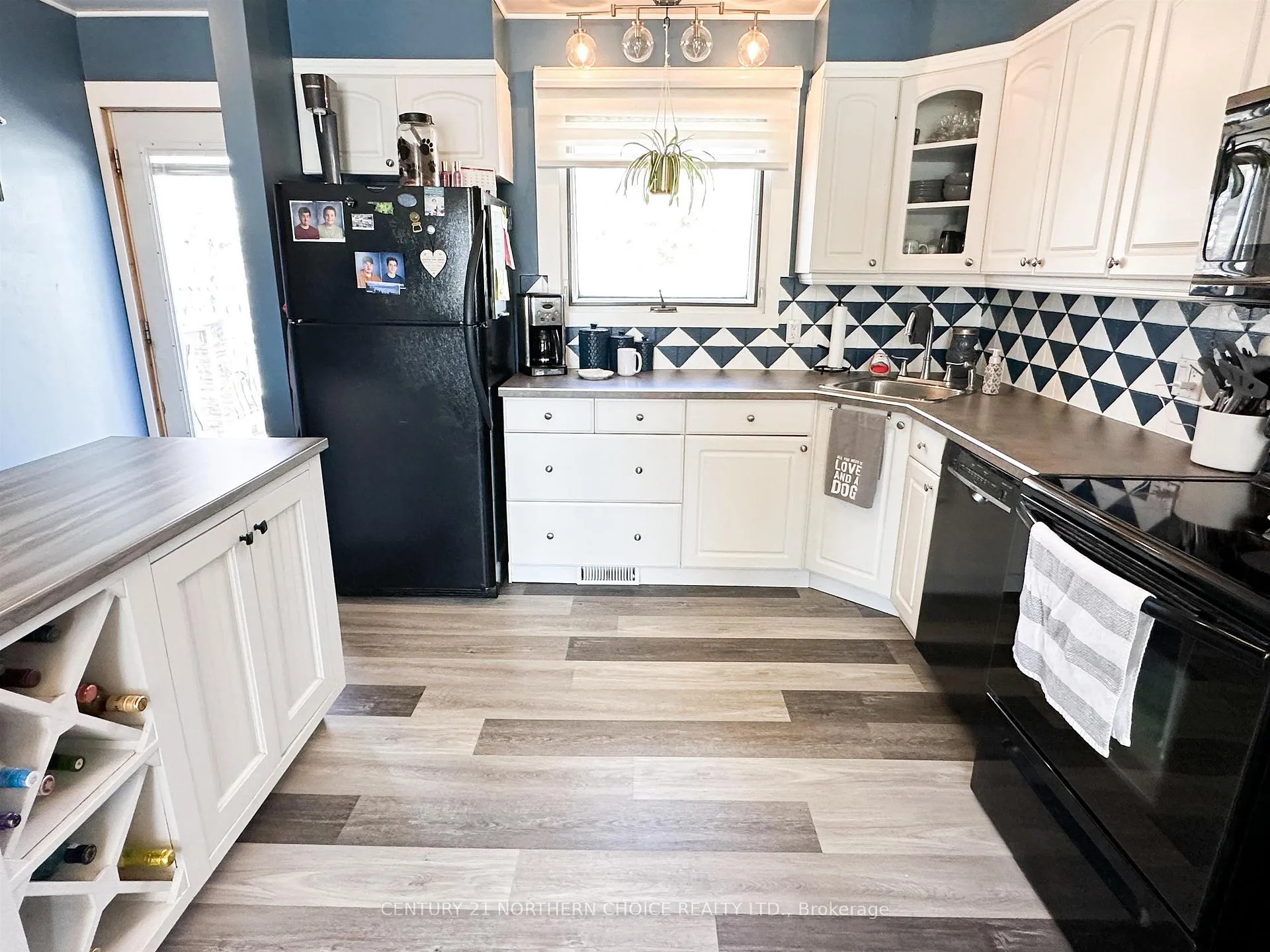 Photo 6 of 55 Dickenson Road, Red Lake — HOMEH
