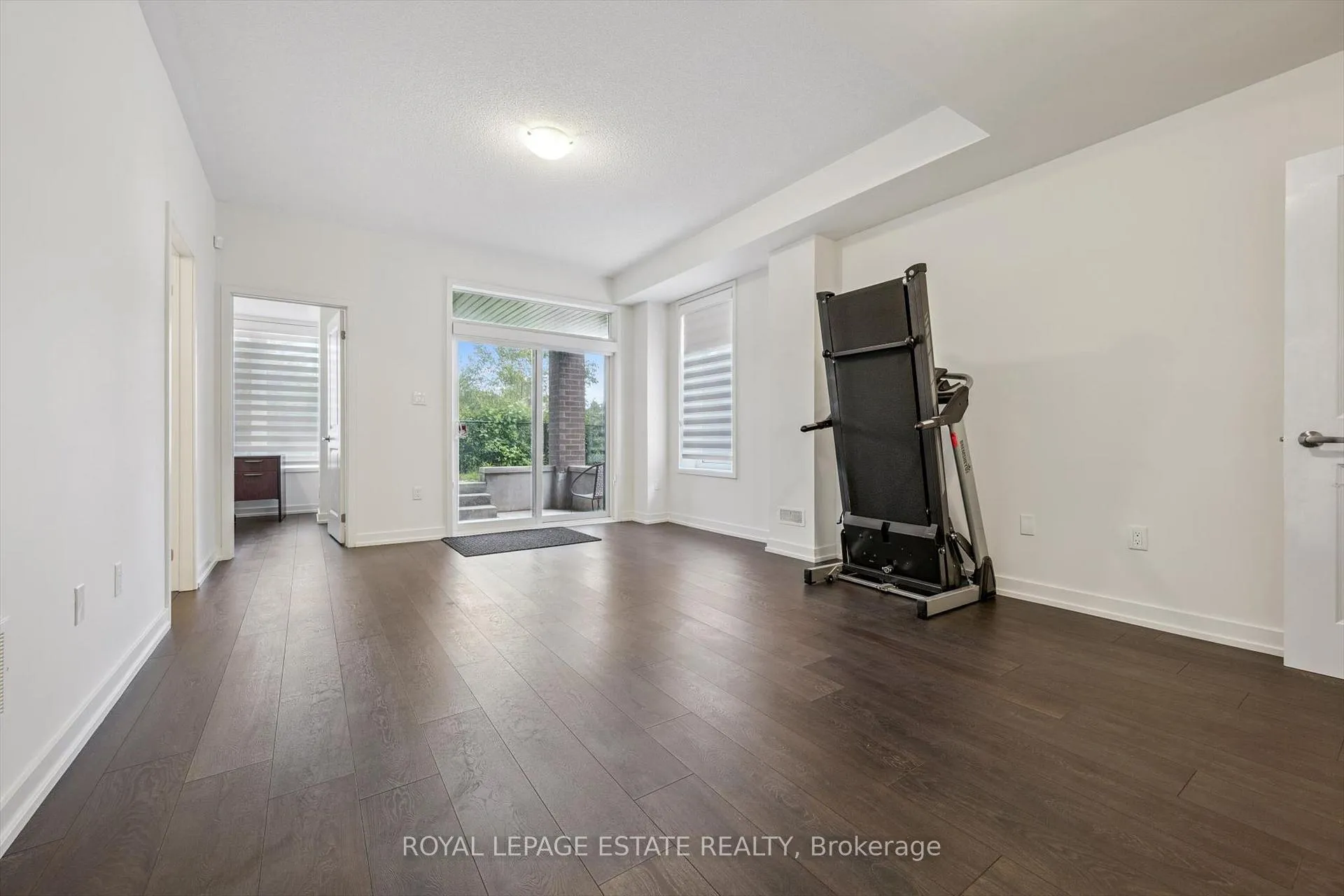 Photo 25 of 237 Fowley Drive, Oakville, Glenorchy — HOMEH