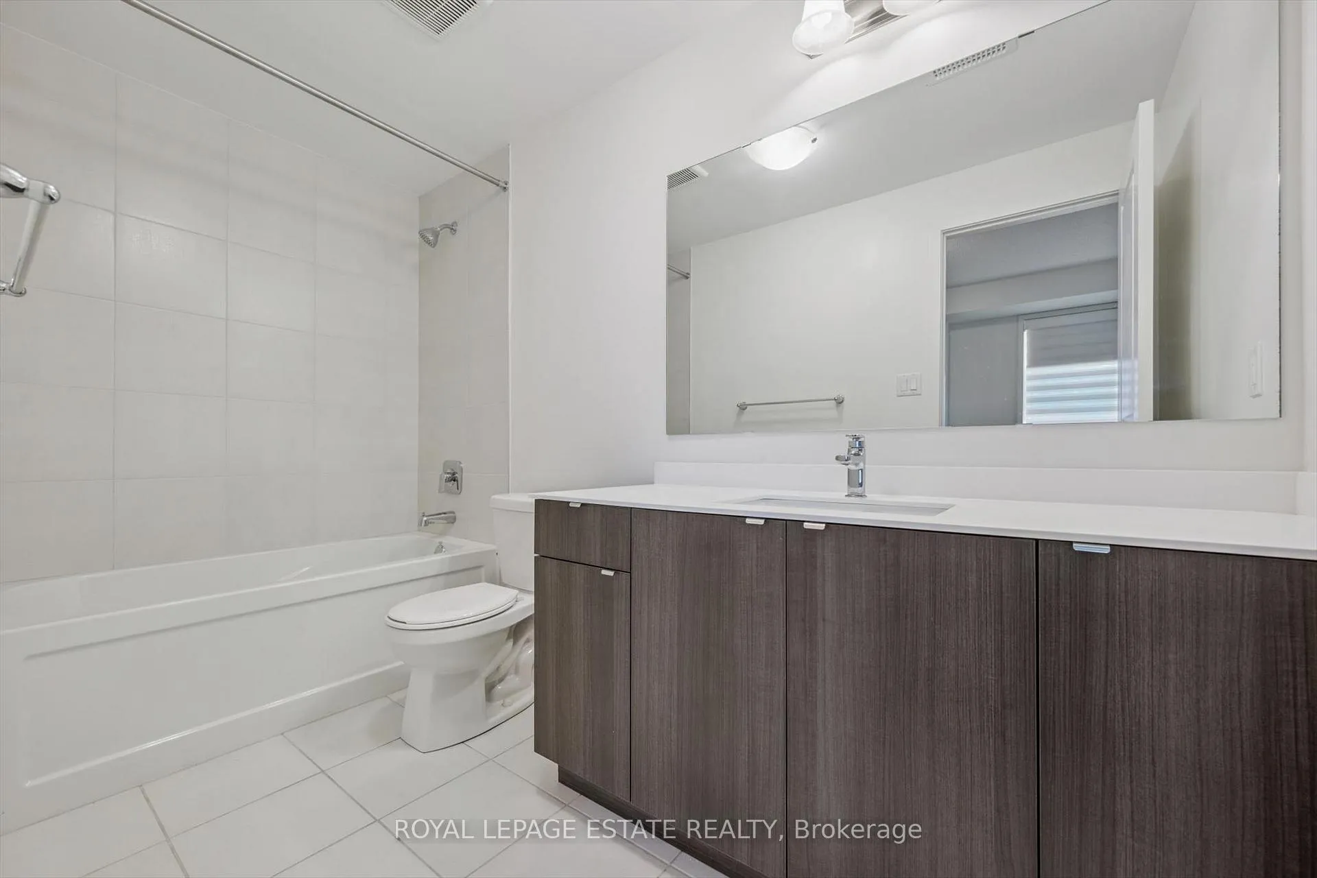 Photo 27 of 237 Fowley Drive, Oakville, Glenorchy — HOMEH