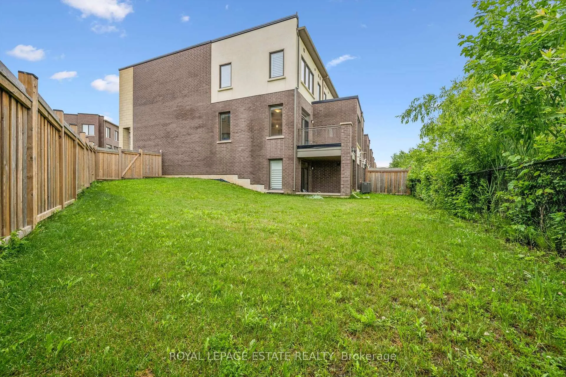 Photo 28 of 237 Fowley Drive, Oakville, Glenorchy — HOMEH