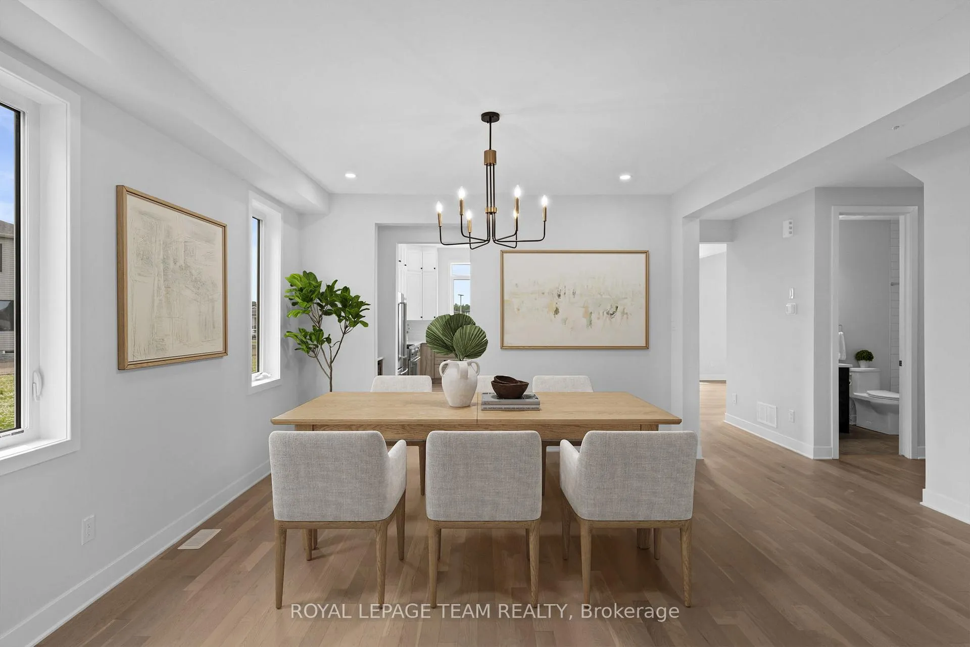 Photo 7 of 590 Anchor Circle, Ottawa, Mahogany Community — HOMEH