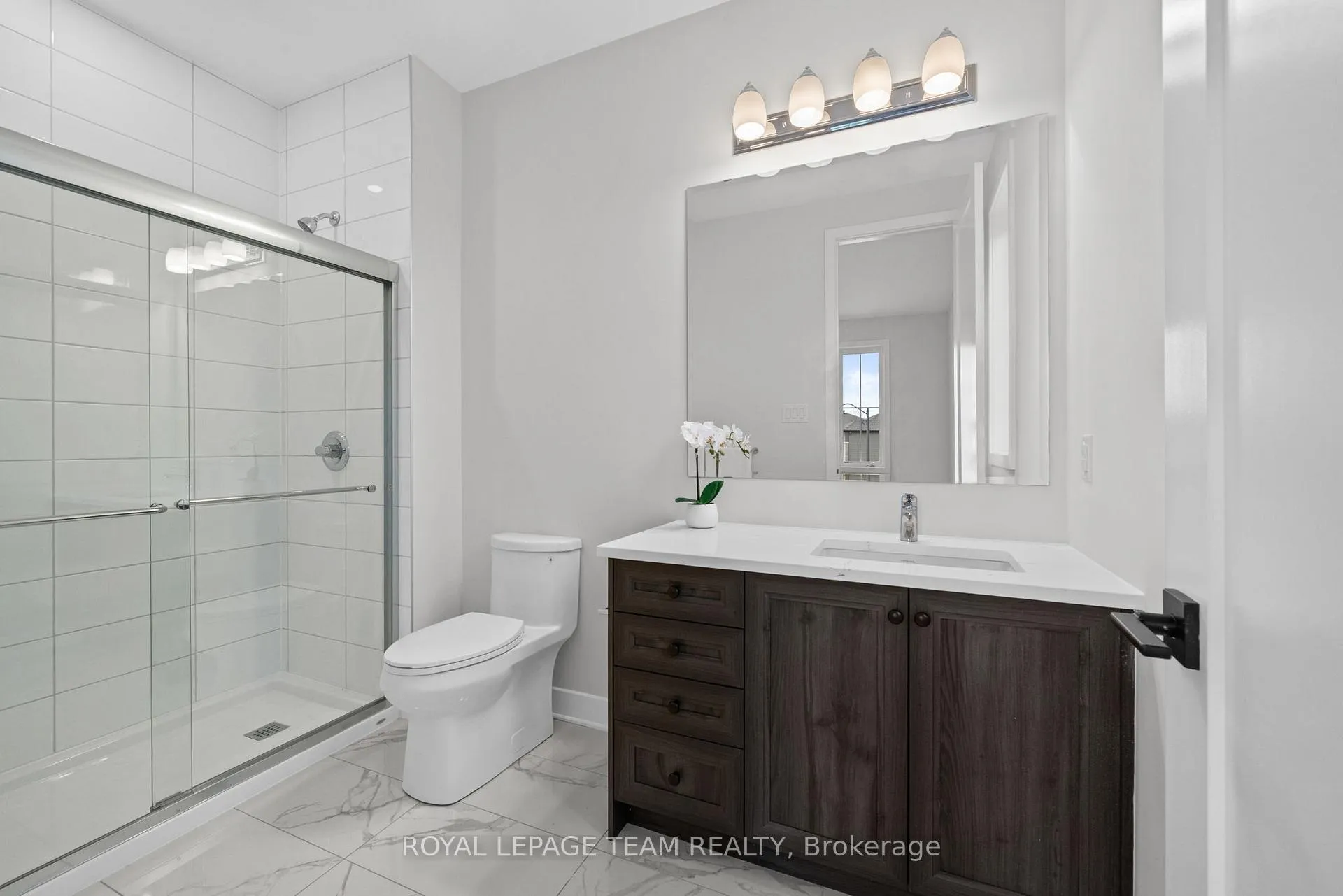 Photo 32 of 590 Anchor Circle, Ottawa, Mahogany Community — HOMEH
