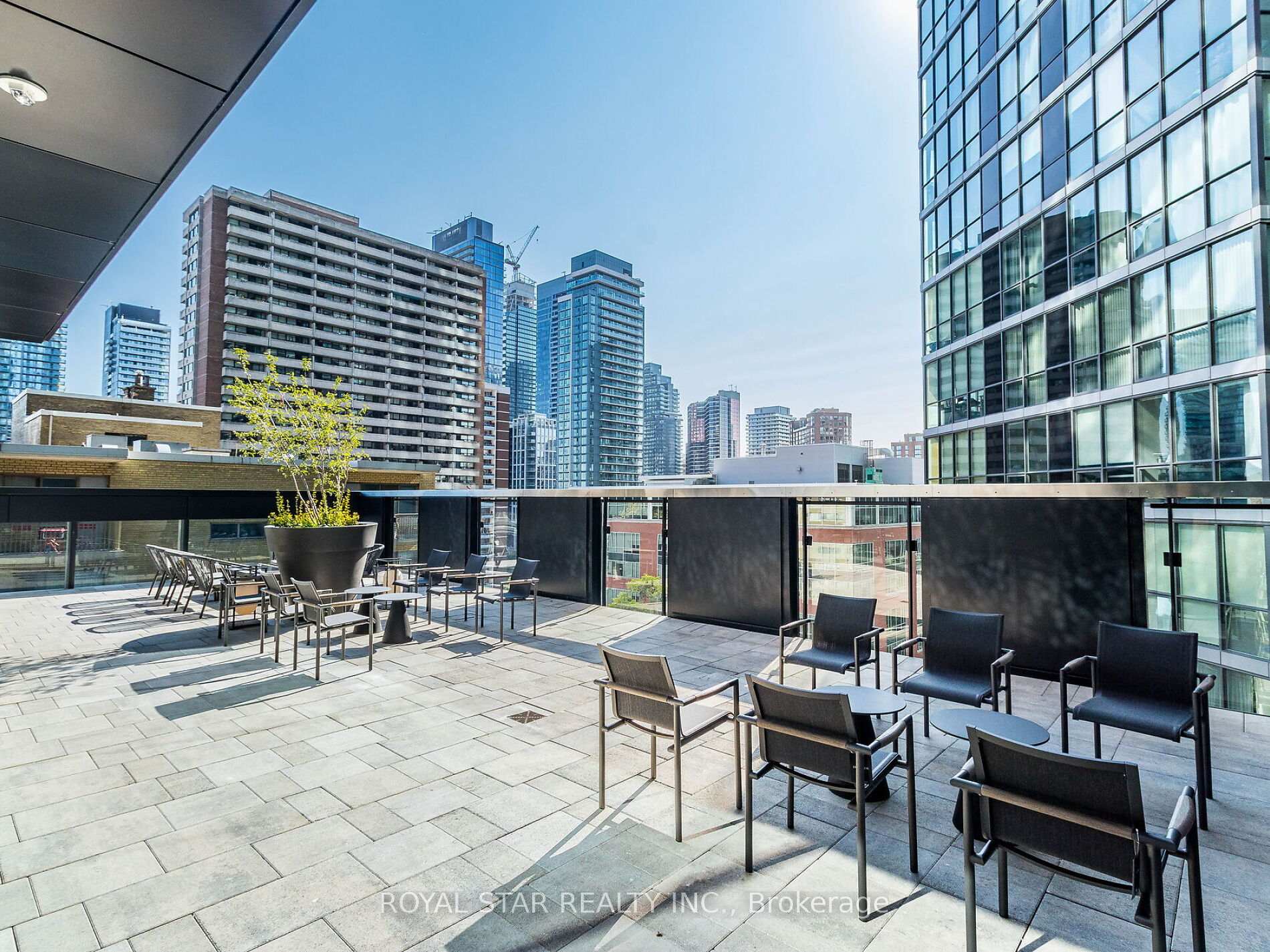 Photo 31 of Unit 2904, 55 Charles Street E, Toronto, Church-Yonge Corridor — HOMEH