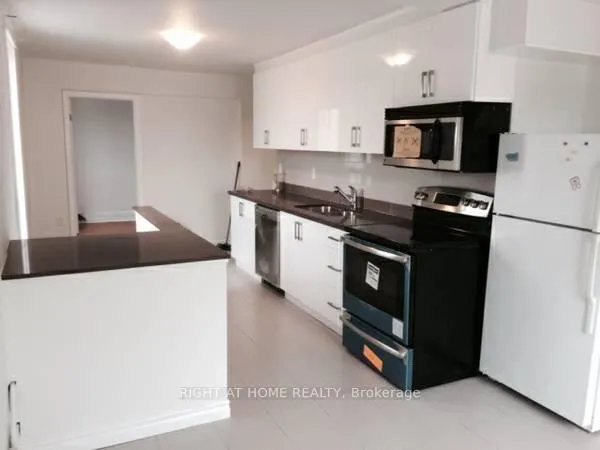 Photo 3 of Unit A, 332 Salem Avenue, Toronto, Dovercourt-Wallace Emerson-Junction — HOMEH