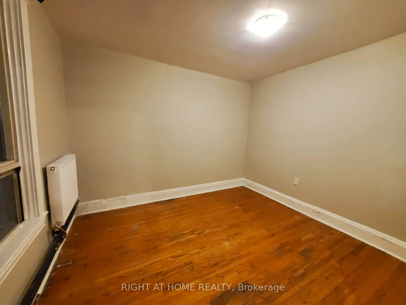 Photo 6 of Unit A, 332 Salem Avenue, Toronto, Dovercourt-Wallace Emerson-Junction — HOMEH