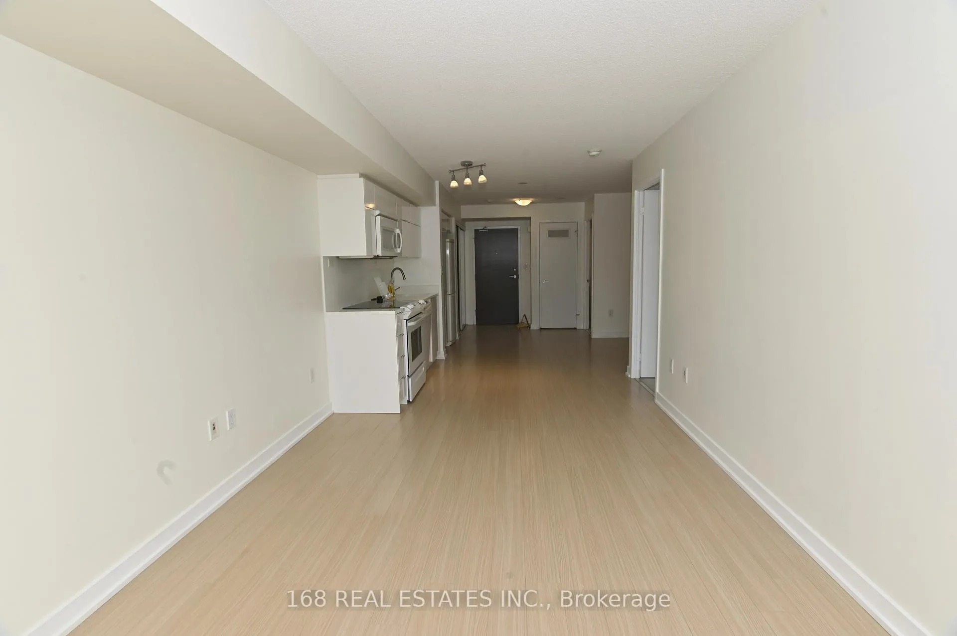 Photo 4 of Unit 920, 151 Dan Leckie Way, Toronto, Waterfront Communities — HOMEH
