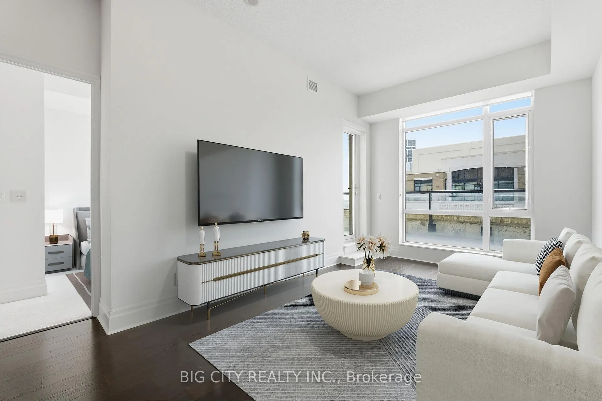 Photo 1 of Unit 1005, 131 Upper Duke Crescent, Markham, Unionville — HOMEH