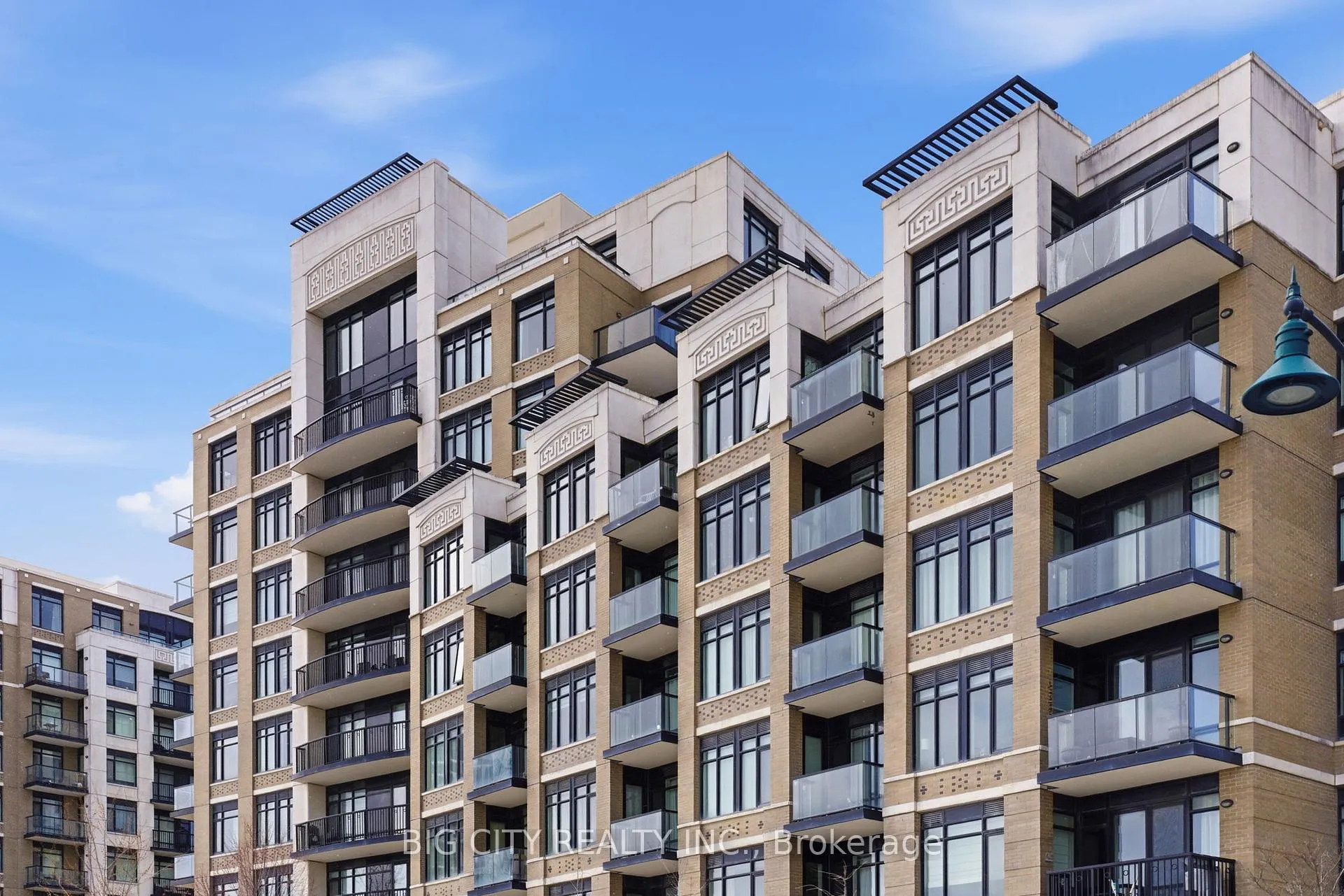 Photo 6 of Unit 1005, 131 Upper Duke Crescent, Markham, Unionville — HOMEH