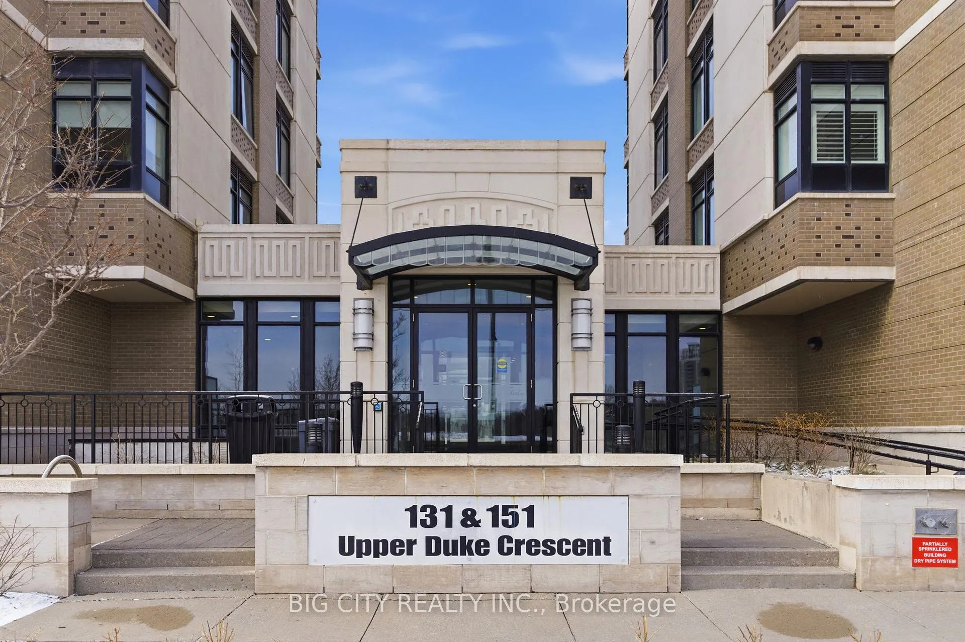 Photo 7 of Unit 1005, 131 Upper Duke Crescent, Markham, Unionville — HOMEH
