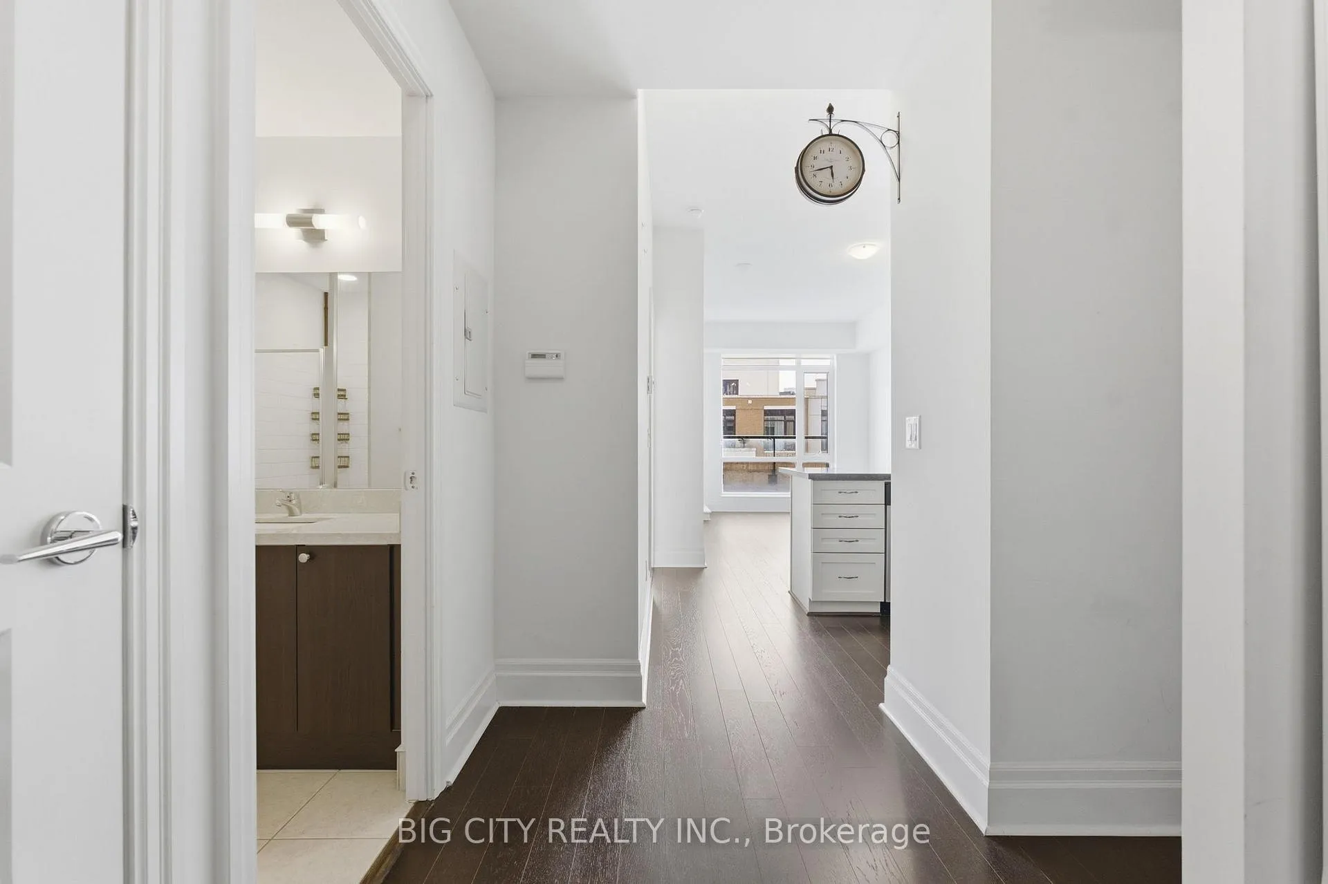 Photo 9 of Unit 1005, 131 Upper Duke Crescent, Markham, Unionville — HOMEH