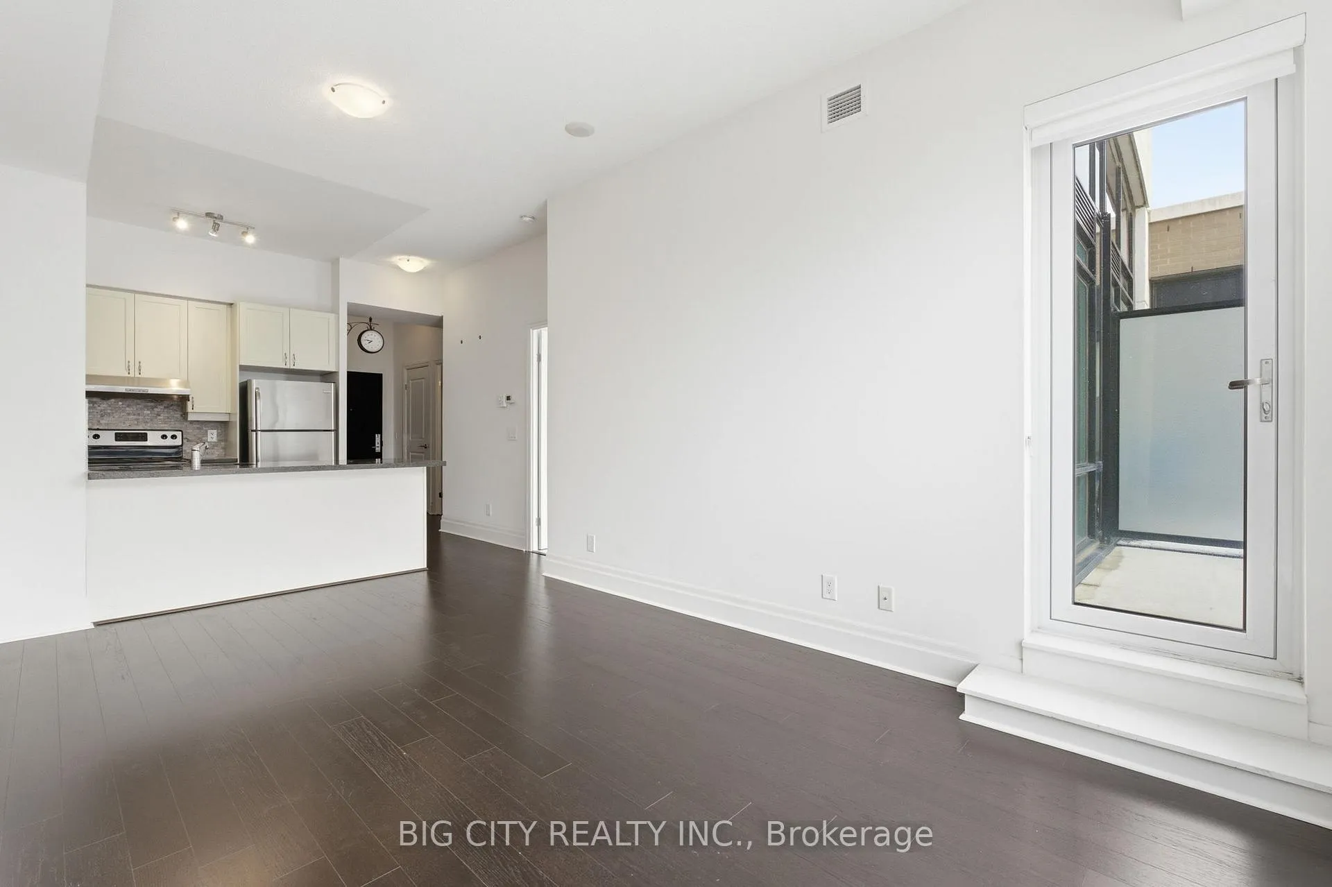 Photo 18 of Unit 1005, 131 Upper Duke Crescent, Markham, Unionville — HOMEH