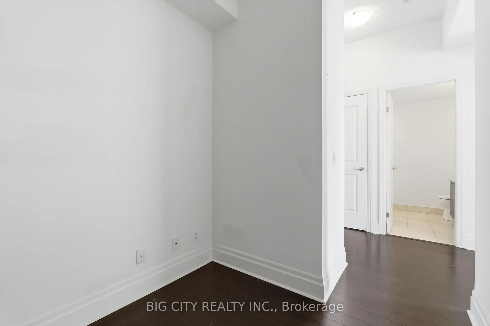 Photo 24 of Unit 1005, 131 Upper Duke Crescent, Markham, Unionville — HOMEH