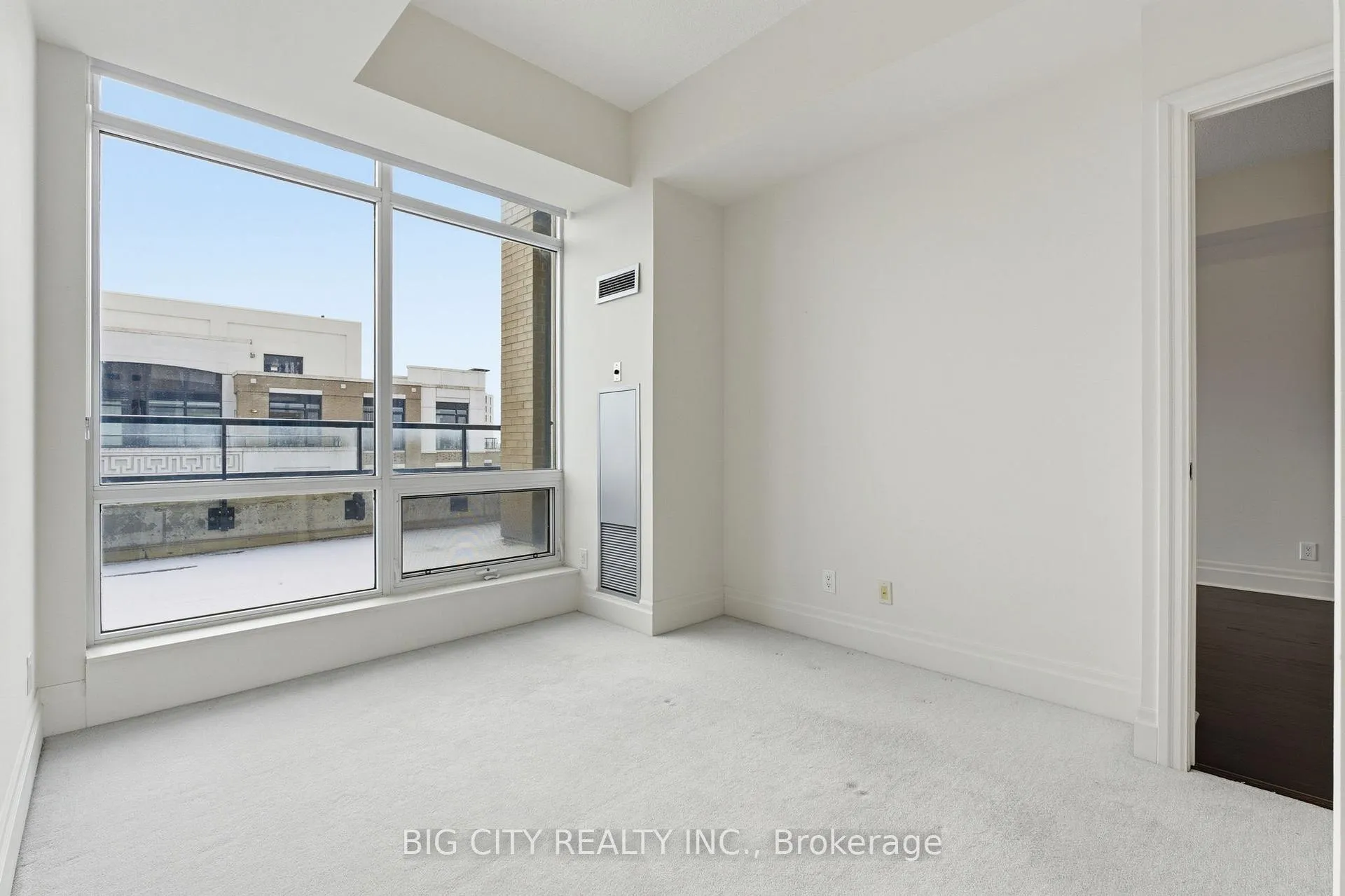 Photo 29 of Unit 1005, 131 Upper Duke Crescent, Markham, Unionville — HOMEH