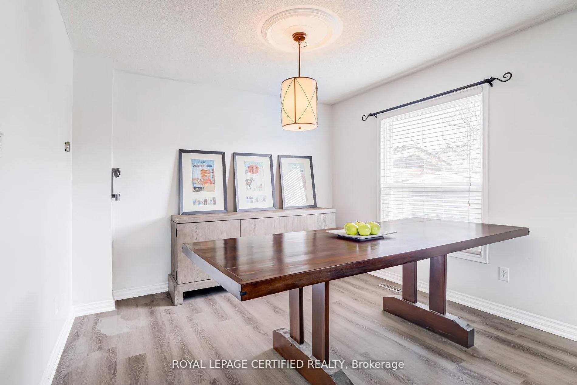 Photo 7 of 2197 Oakridge Crescent, Burlington, Headon — HOMEH
