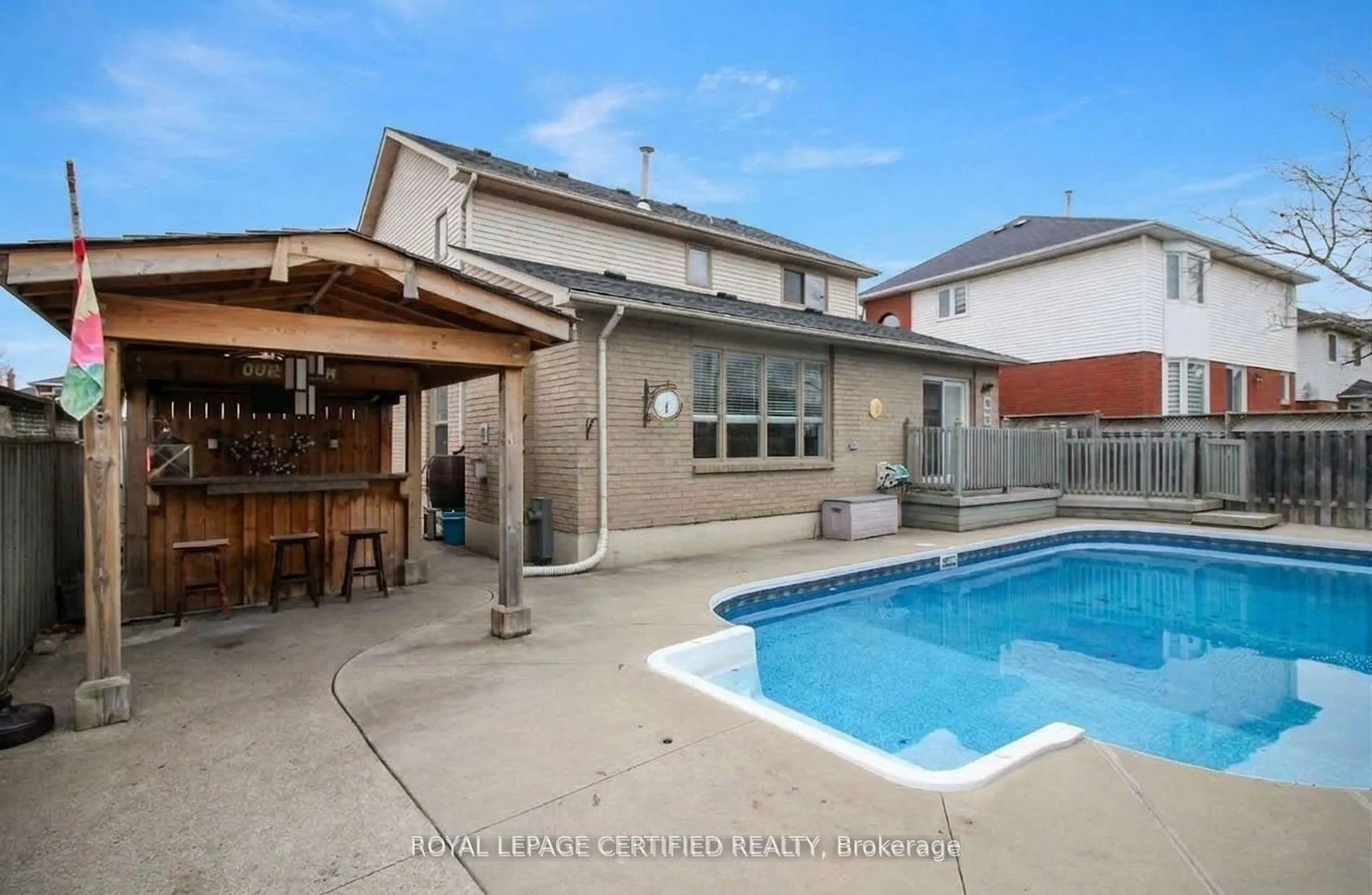 Photo 44 of 2197 Oakridge Crescent, Burlington, Headon — HOMEH