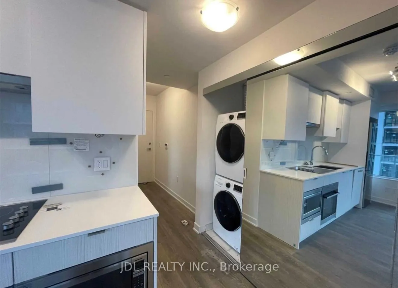 Photo 9 of Unit 3009, 99 Broadway Avenue, Toronto, Mount Pleasant West — HOMEH