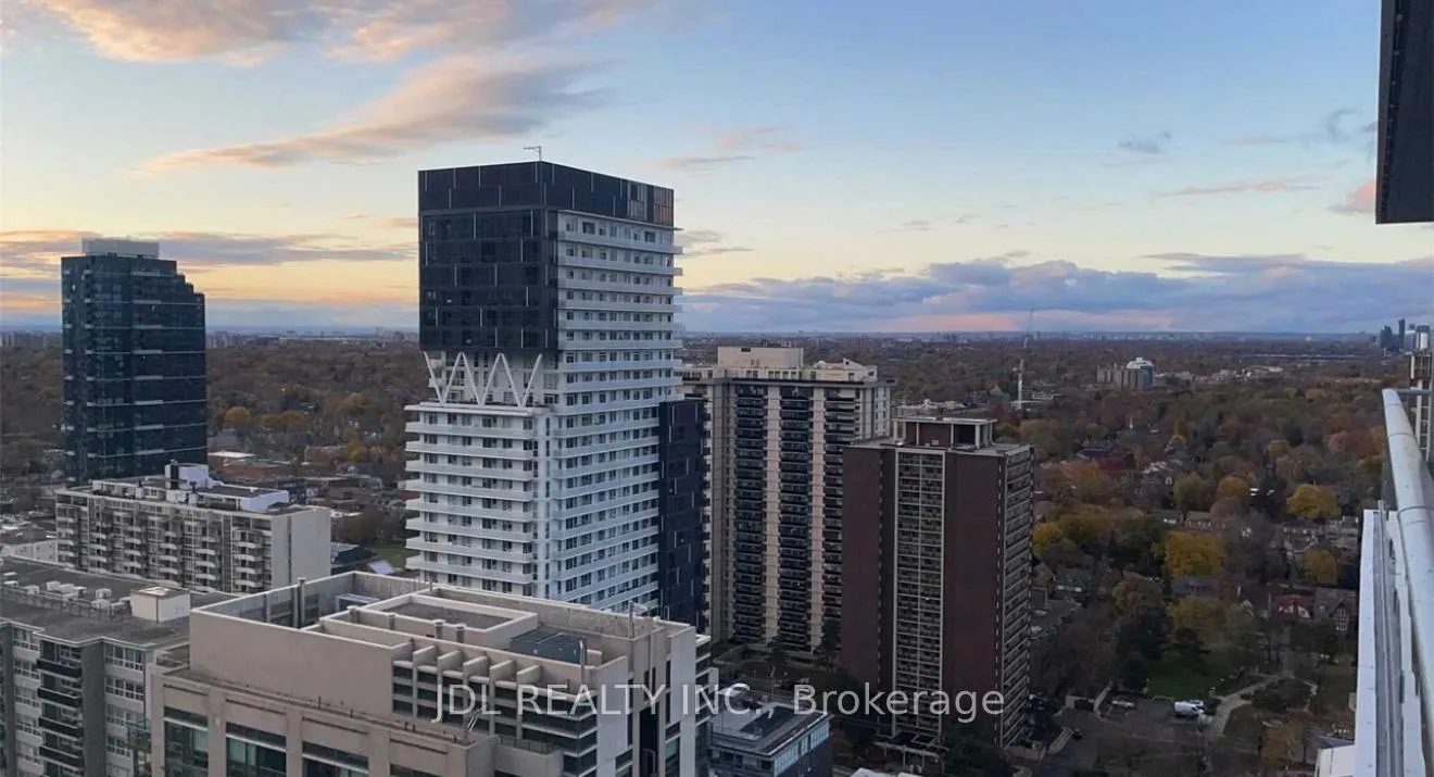 Photo 12 of Unit 3009, 99 Broadway Avenue, Toronto, Mount Pleasant West — HOMEH