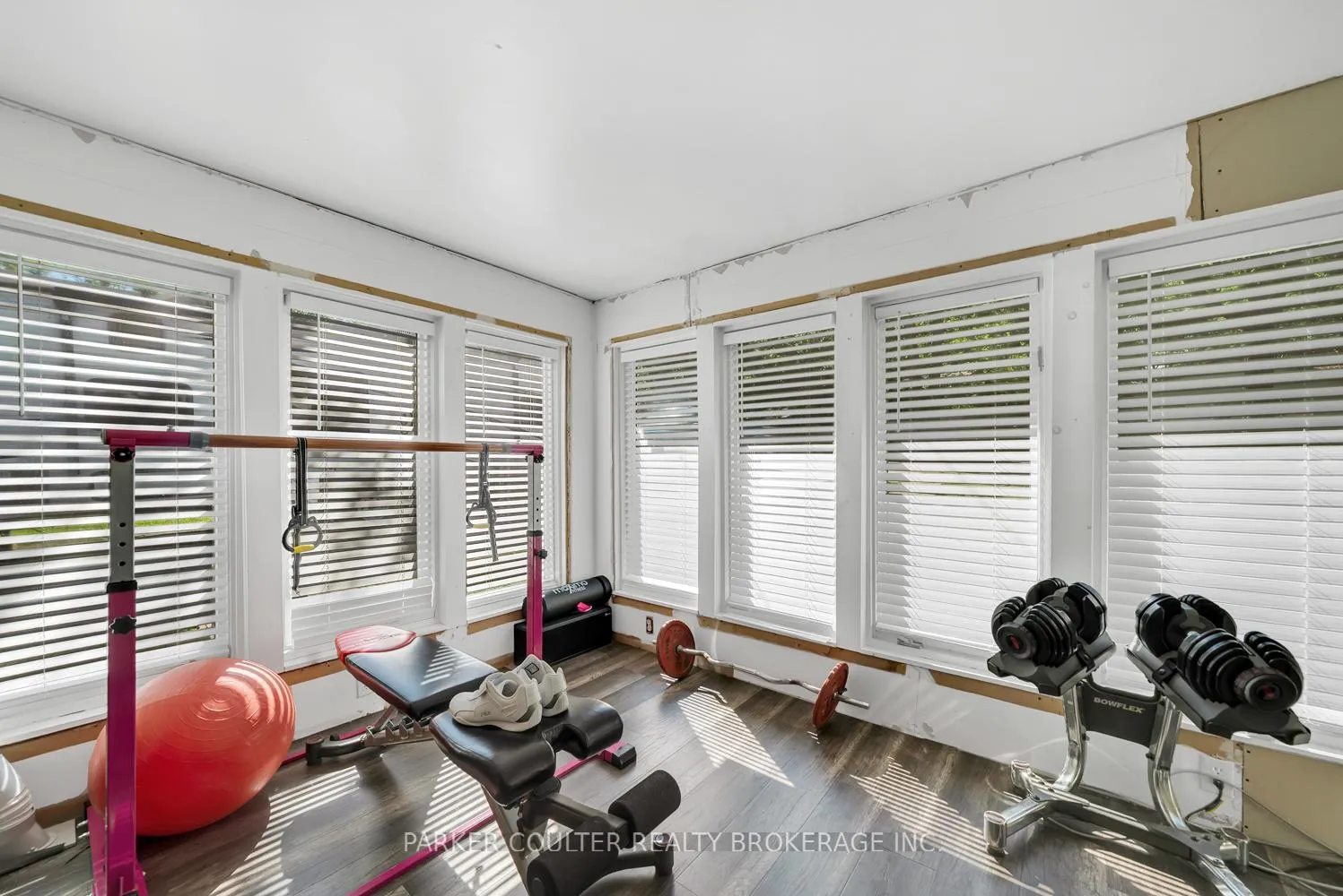 Photo 18 of 251 Mountain Avenue, Tay, Waubaushene — HOMEH