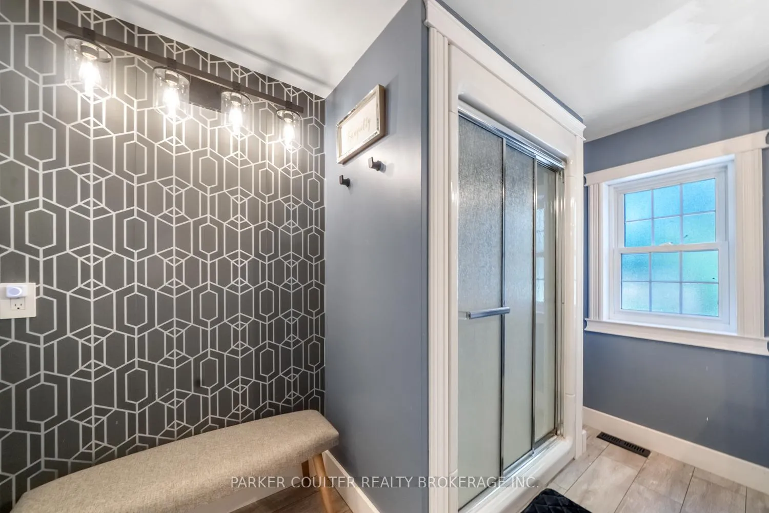 Photo 20 of 251 Mountain Avenue, Tay, Waubaushene — HOMEH