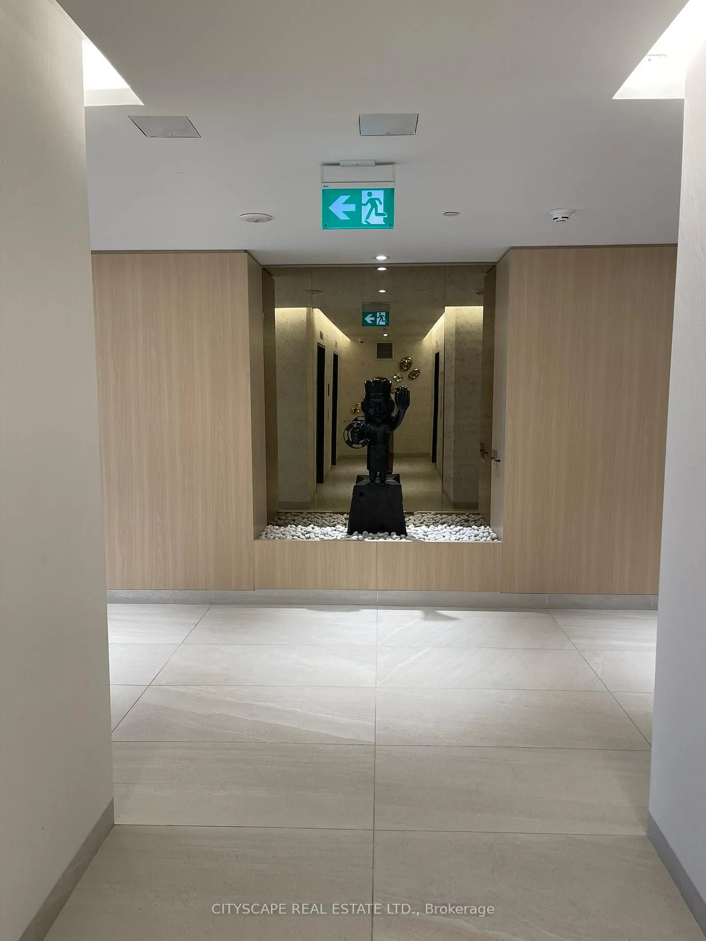 Photo 5 of Unit 3109, 1 Fairview Road E, Mississauga, Mississauga Valleys — HOMEH