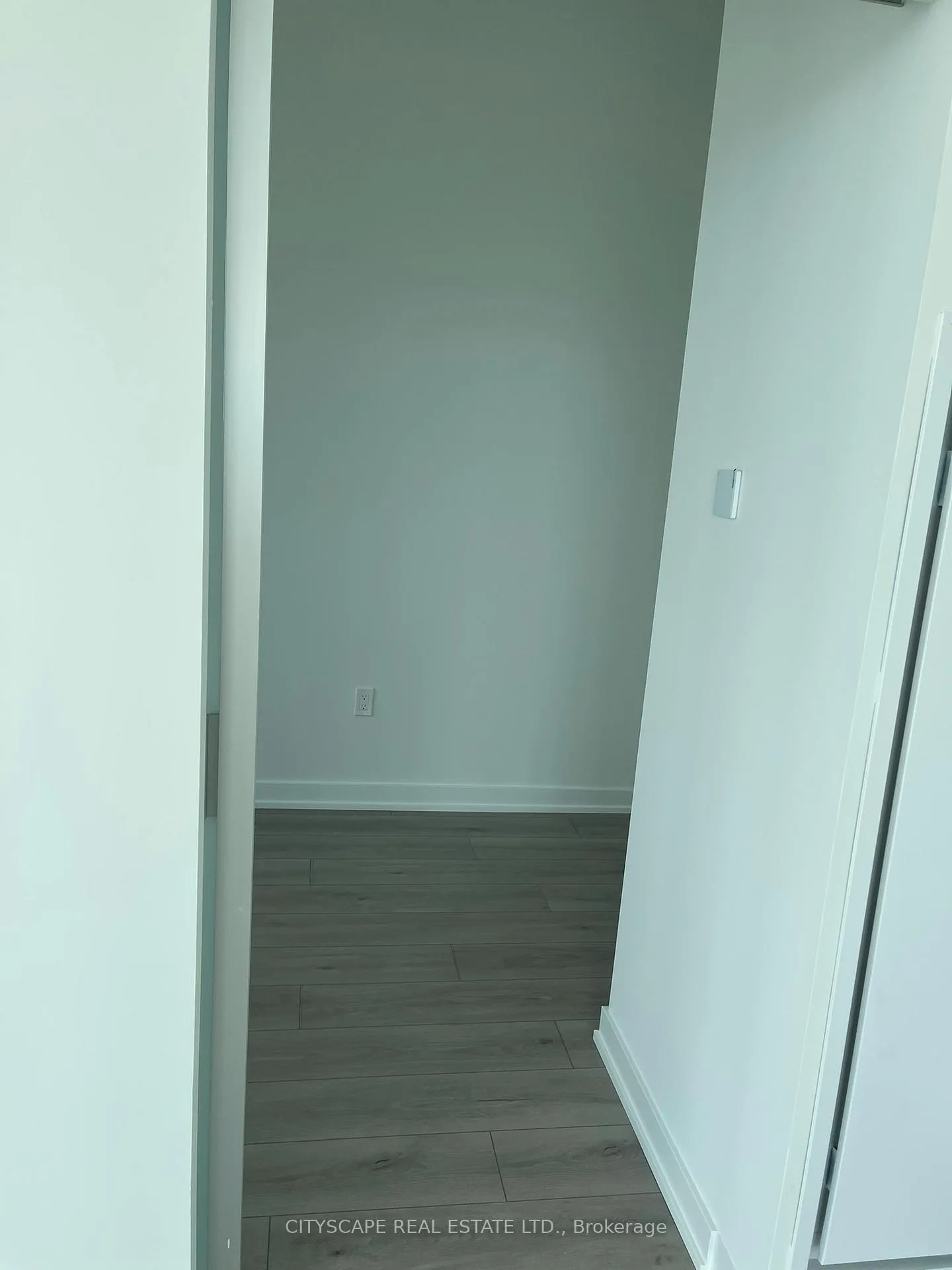 Photo 13 of Unit 3109, 1 Fairview Road E, Mississauga, Mississauga Valleys — HOMEH
