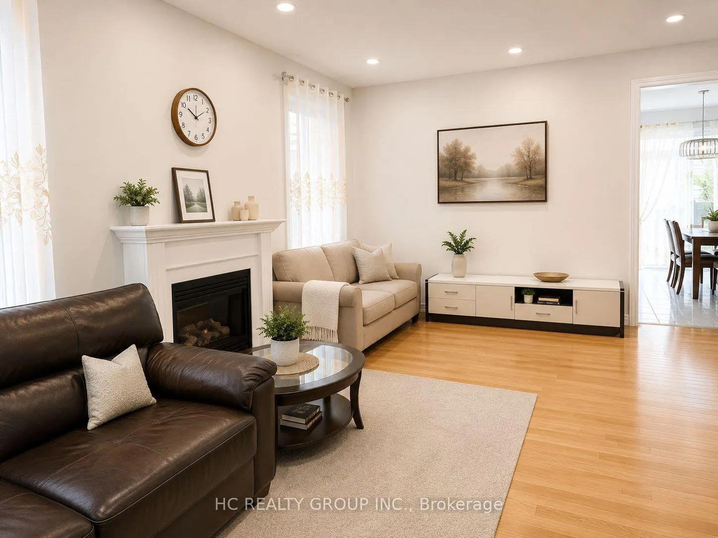 Photo 2 of 44 Turnhouse Crescent, Markham, Cedar Grove — HOMEH