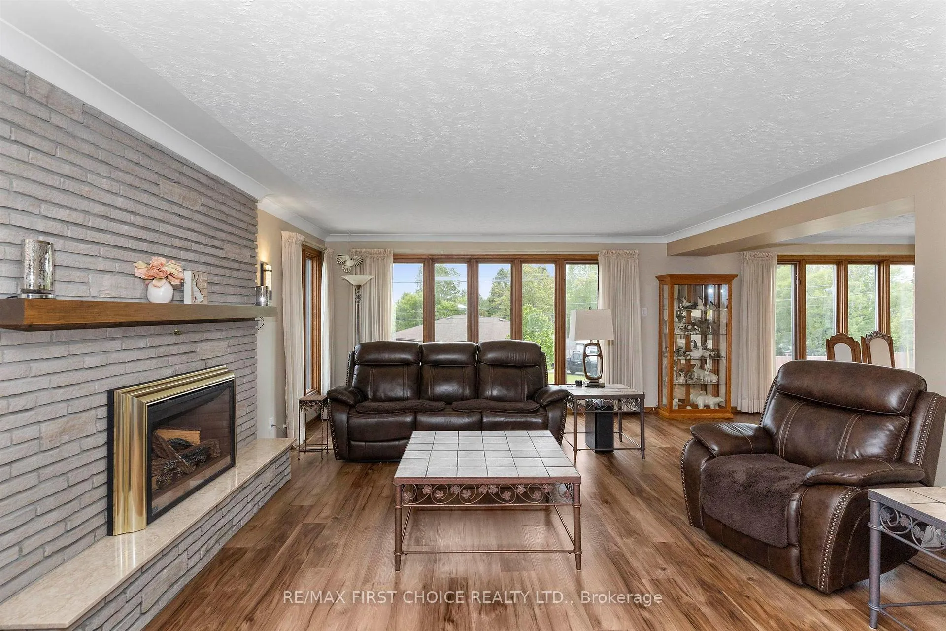Photo 20 of 110 Albany Street, Thunder Bay, Shuniah — HOMEH
