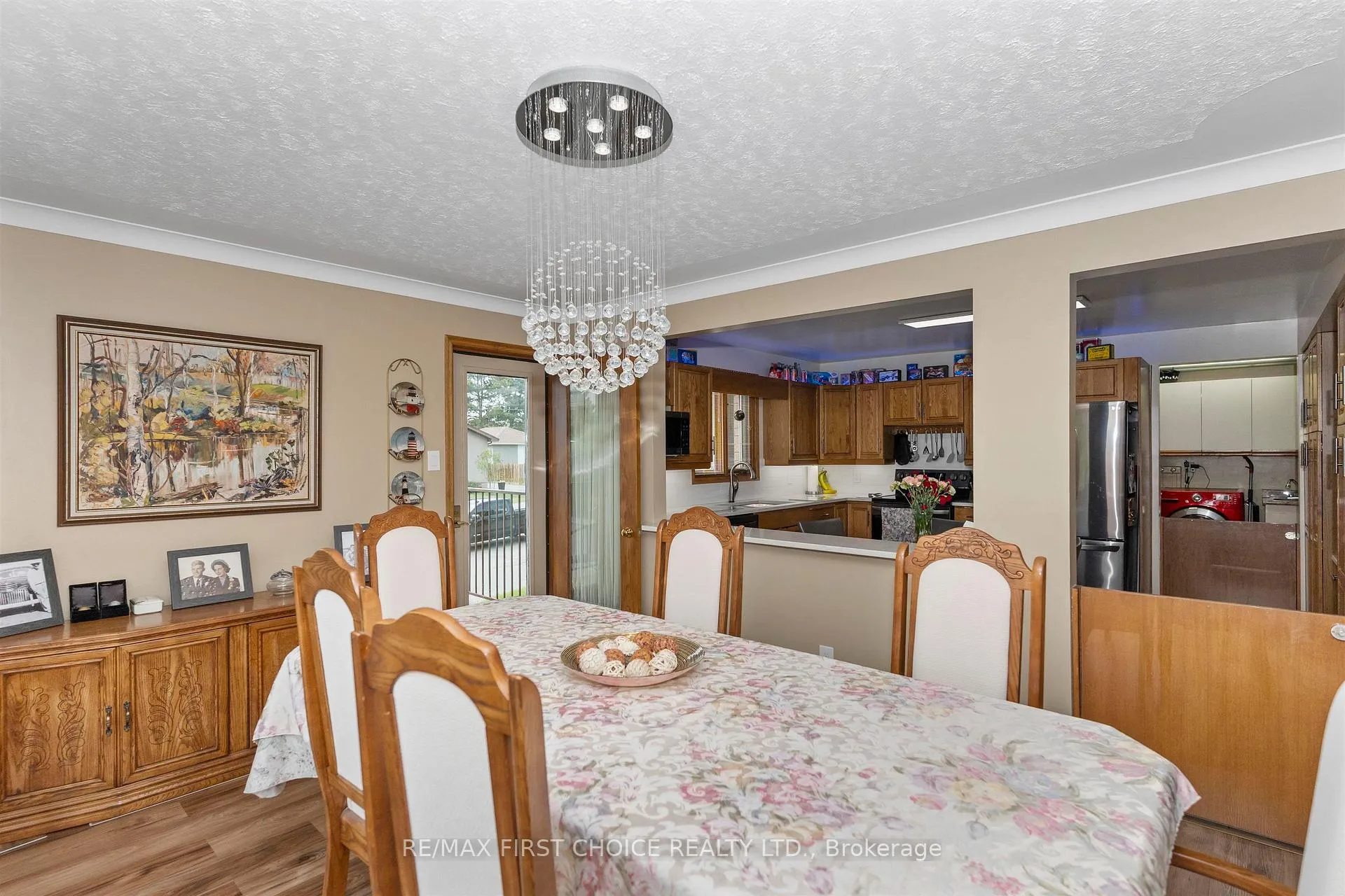 Photo 27 of 110 Albany Street, Thunder Bay, Shuniah — HOMEH