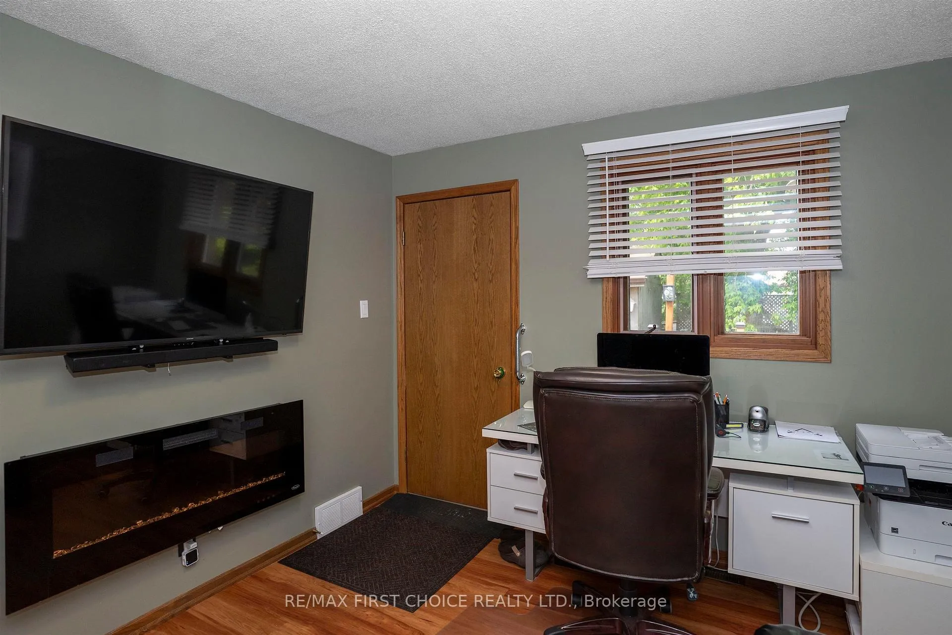 Photo 34 of 110 Albany Street, Thunder Bay, Shuniah — HOMEH