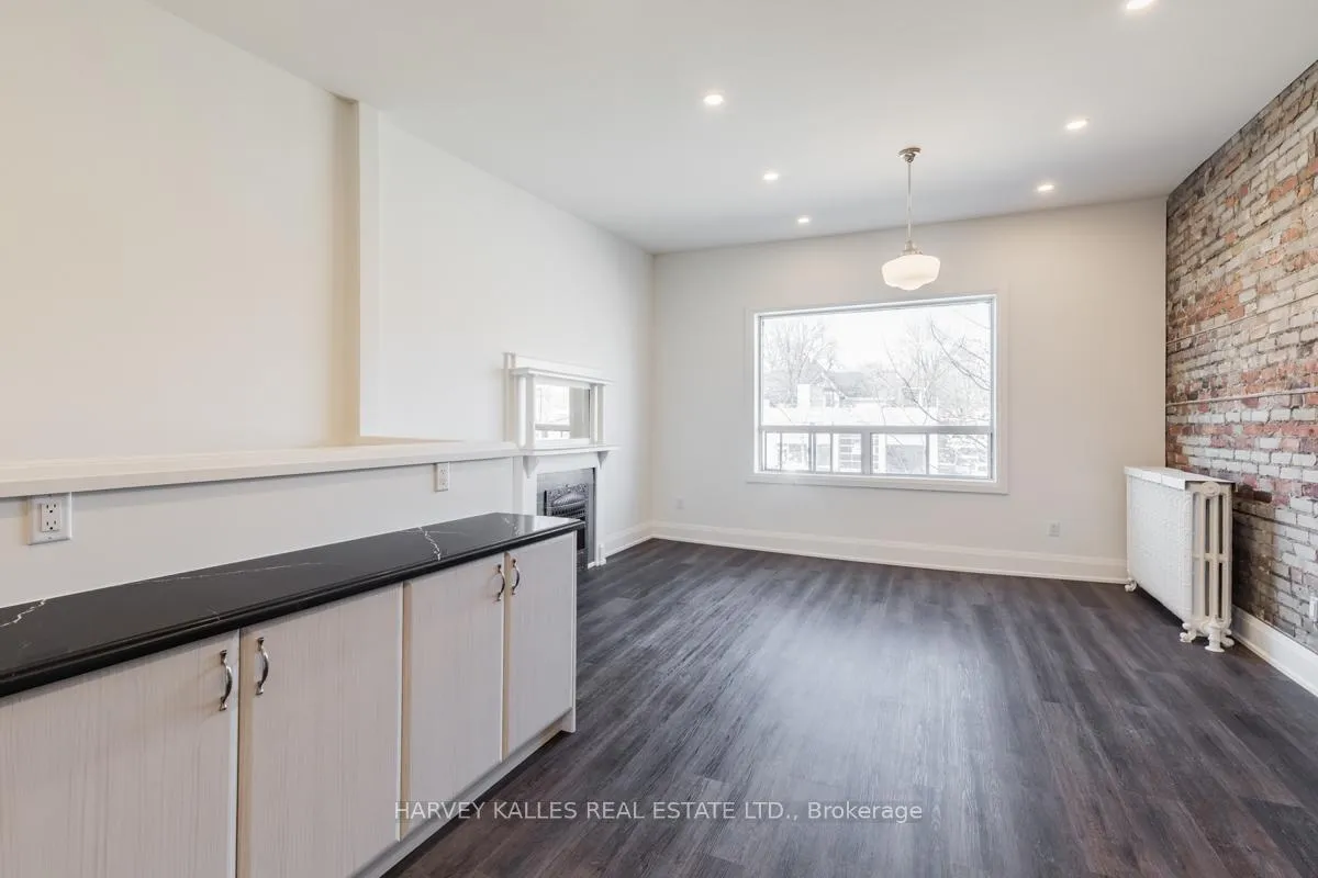 Photo 9 of Unit Upper, 657 St Clair Avenue W, Toronto, Humewood-Cedarvale — HOMEH