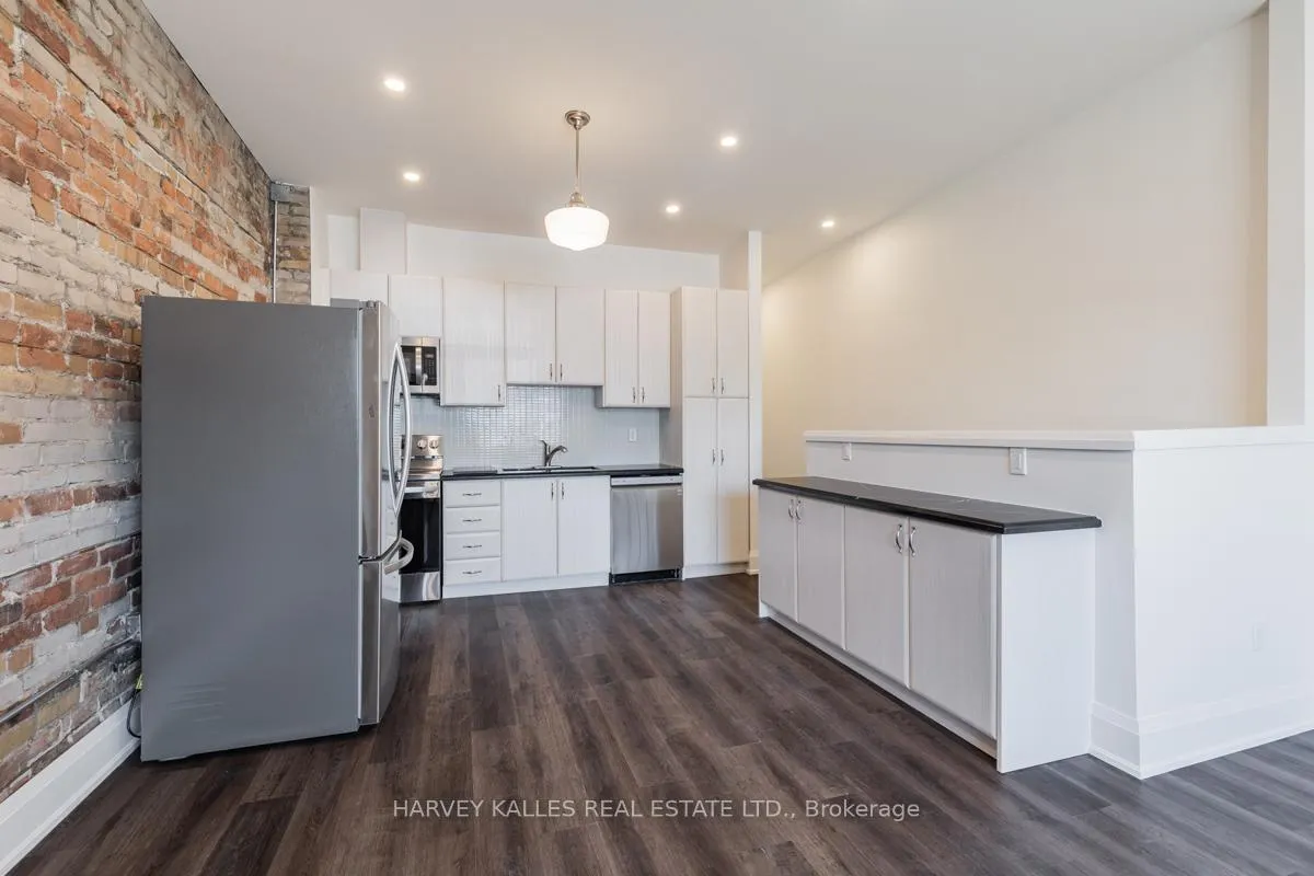 Photo 24 of Unit Upper, 657 St Clair Avenue W, Toronto, Humewood-Cedarvale — HOMEH