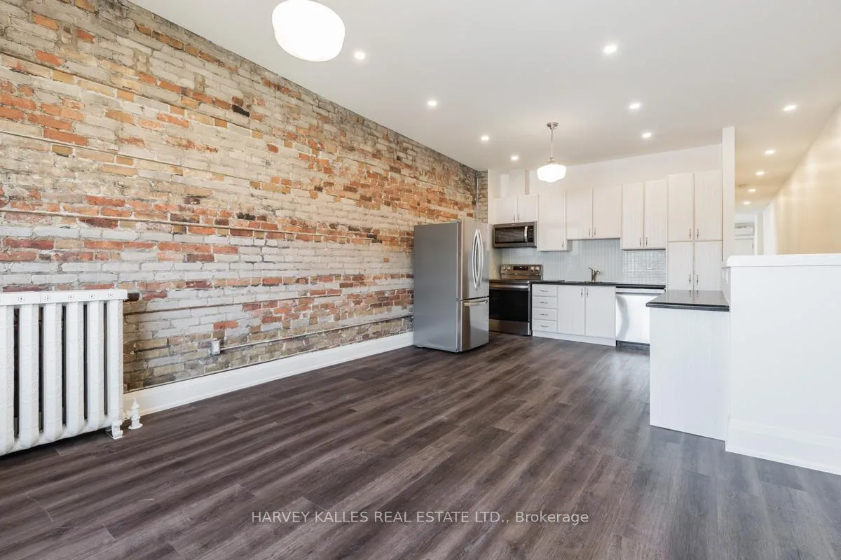 Photo 26 of Unit Upper, 657 St Clair Avenue W, Toronto, Humewood-Cedarvale — HOMEH