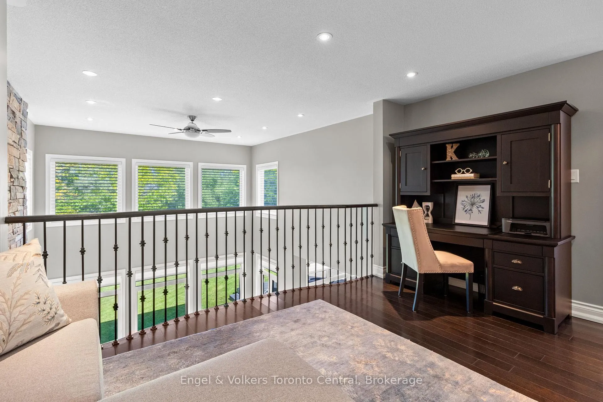 Photo 28 of 42 Silver Crescent, Collingwood — HOMEH