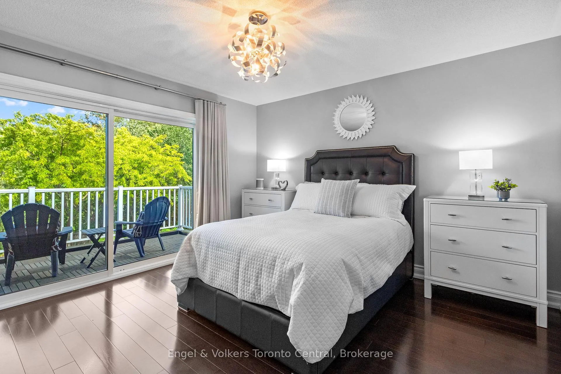 Photo 30 of 42 Silver Crescent, Collingwood — HOMEH