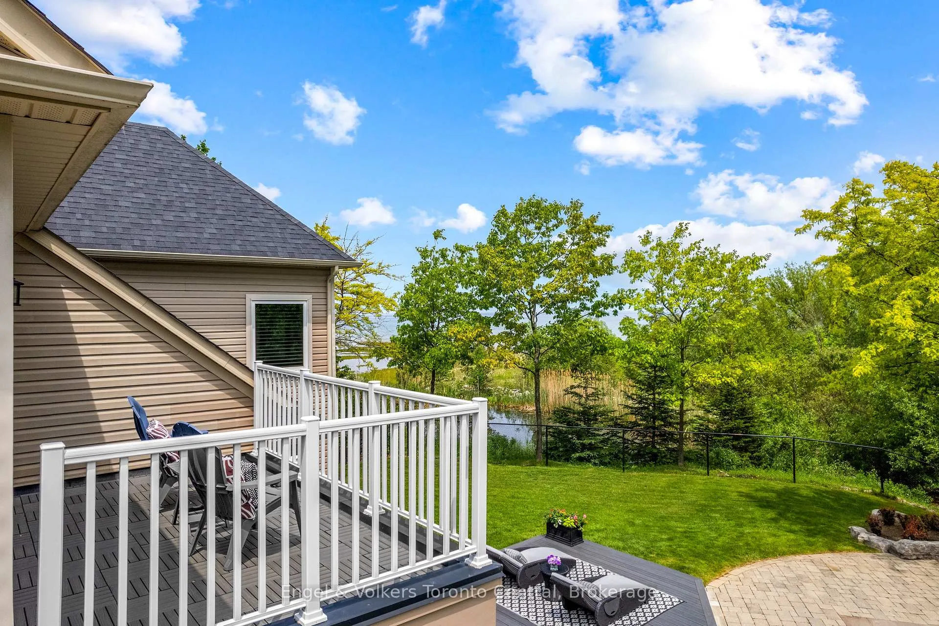 Photo 32 of 42 Silver Crescent, Collingwood — HOMEH