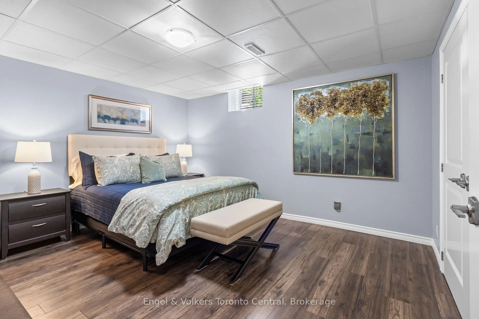 Photo 38 of 42 Silver Crescent, Collingwood — HOMEH