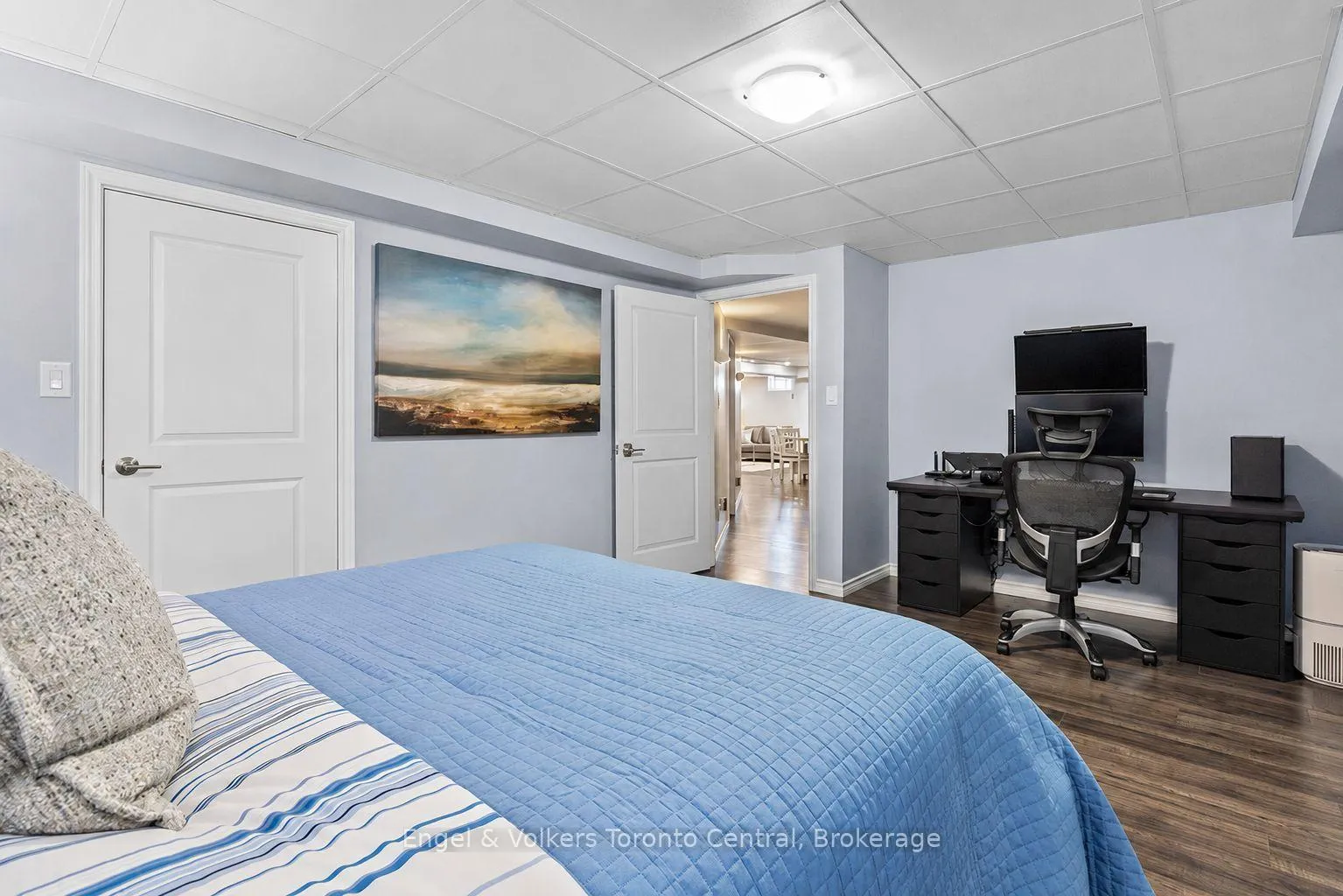 Photo 40 of 42 Silver Crescent, Collingwood — HOMEH