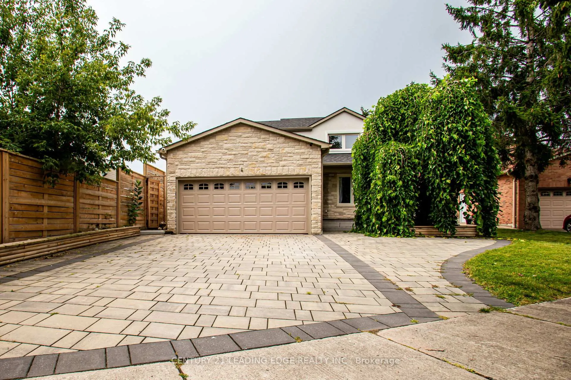 Front of 4 Gilmour Drive