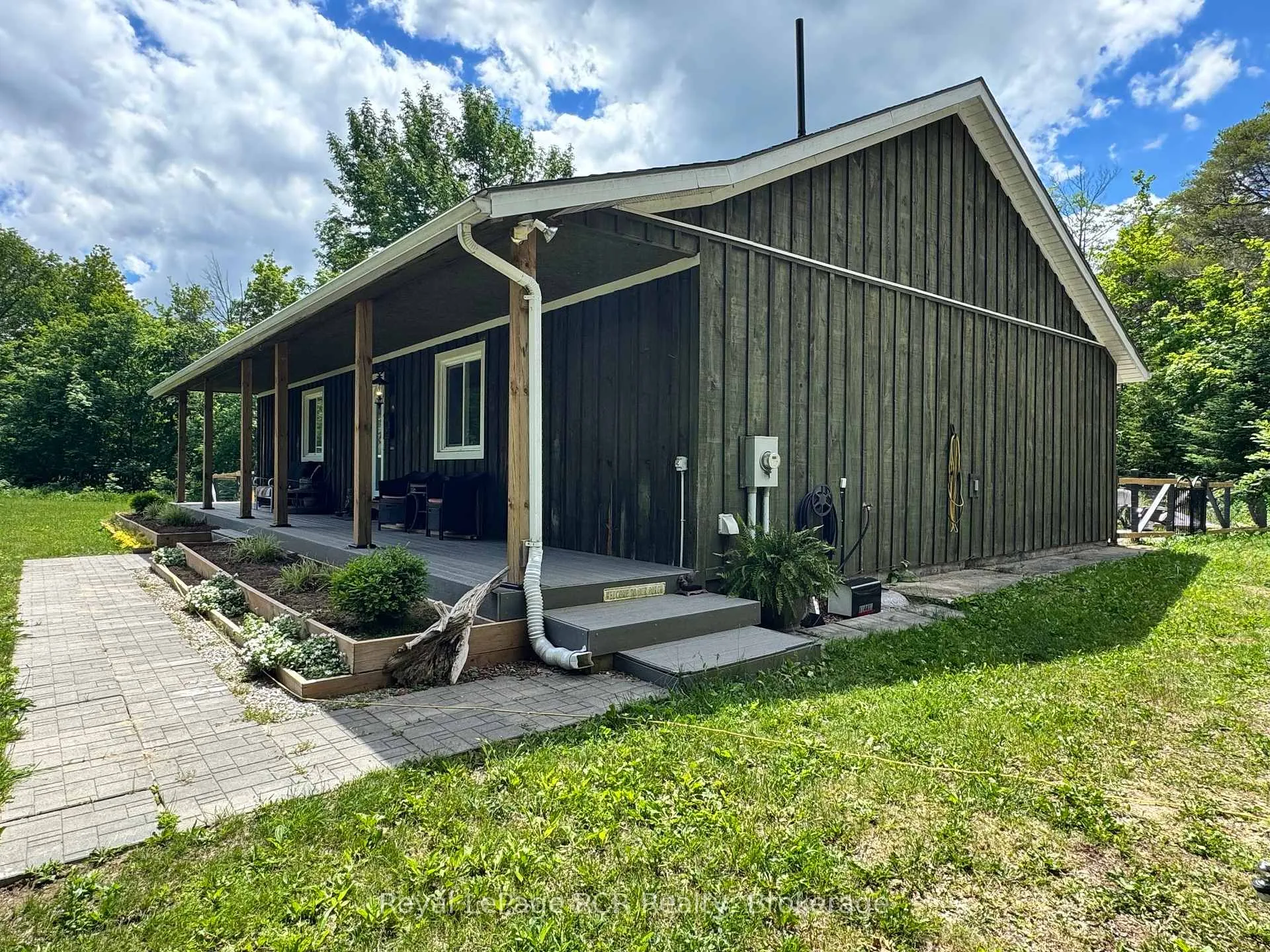 Photo 3 of 614406 Hamilton Lane, West Grey — HOMEH
